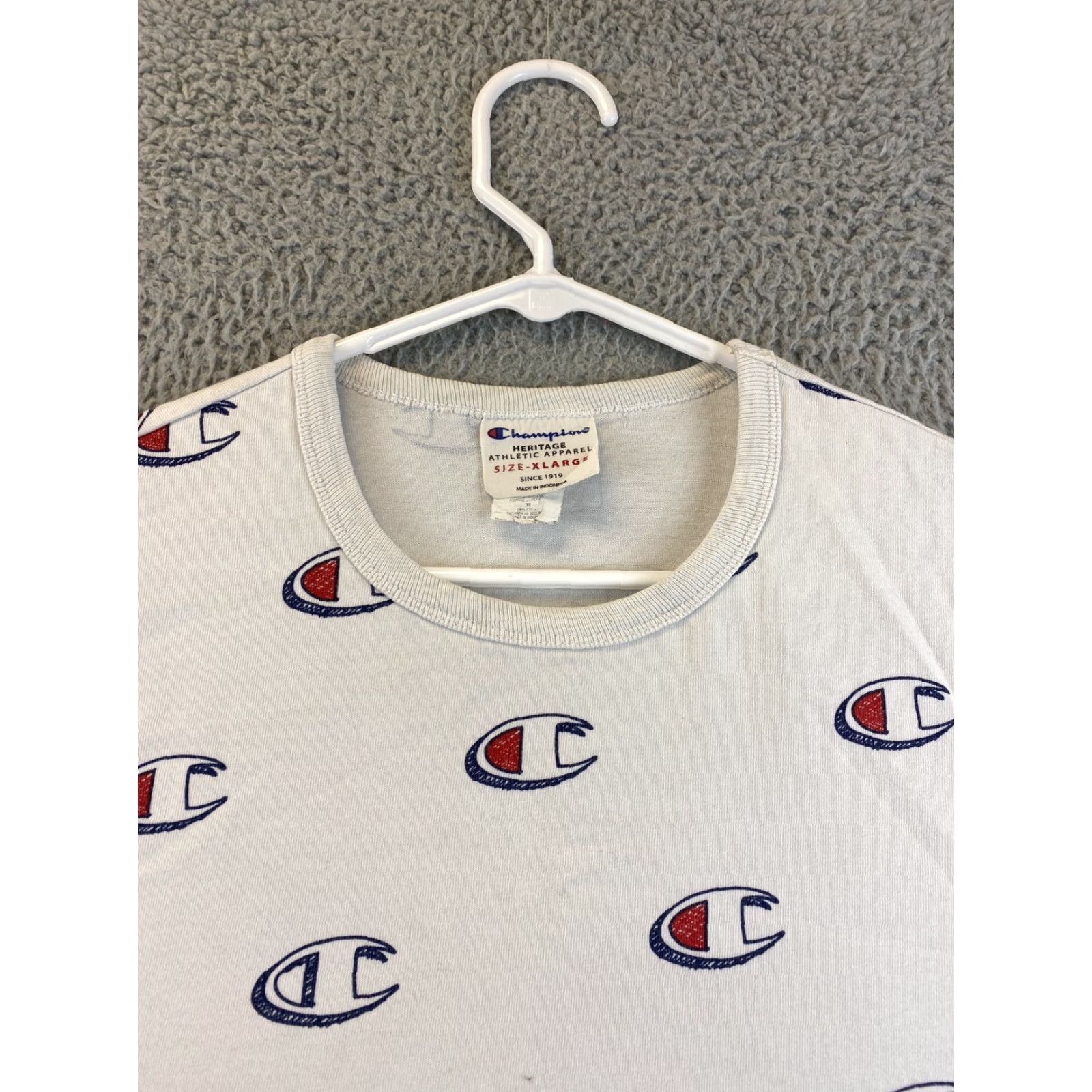 Champion Champion Shirt Adult XL White Repeat Logo Graphic Athletic Tee Men's Size US XL / EU 56 / 4 - 3 Thumbnail