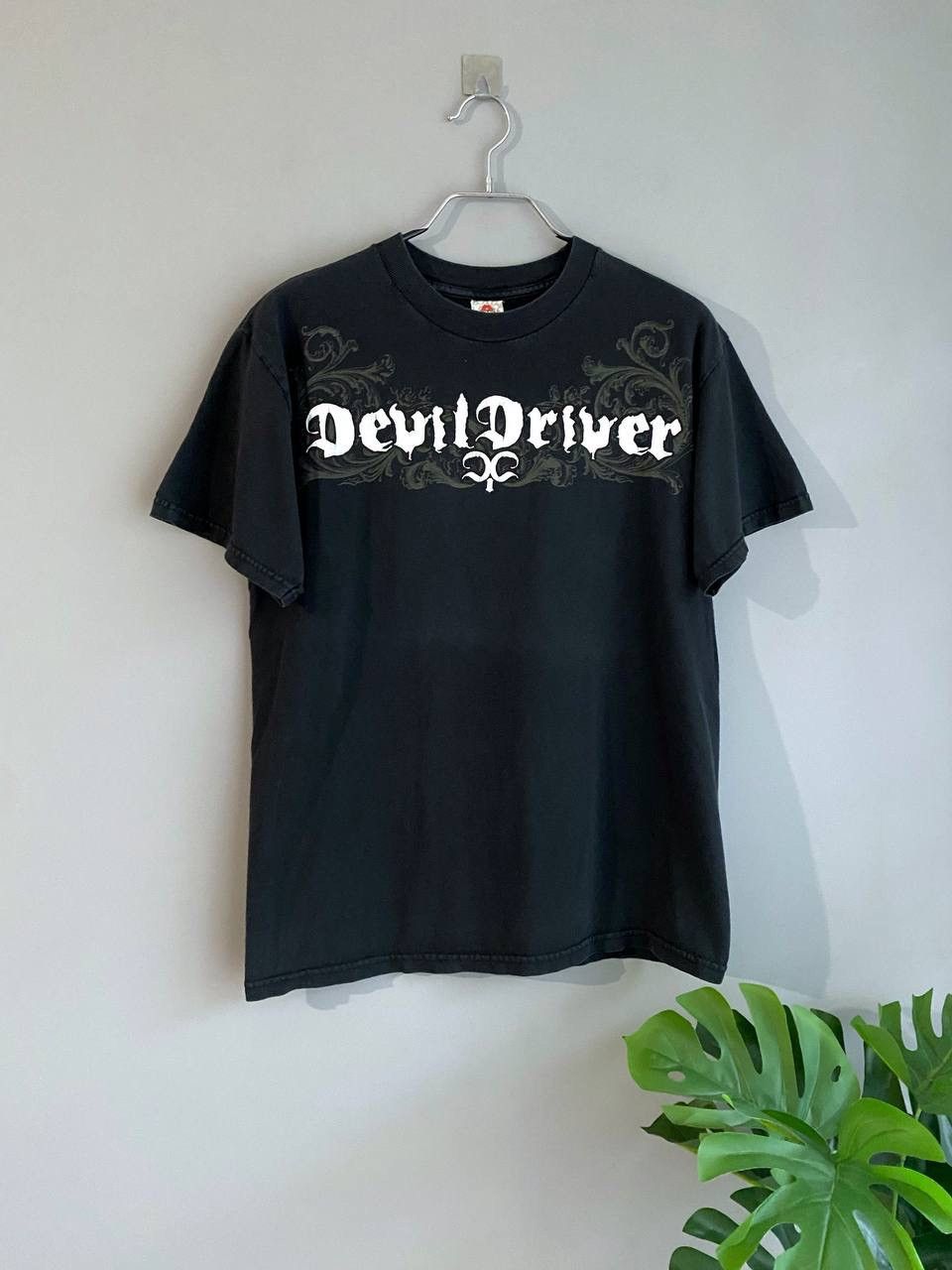 Band Tees × Vintage DevilDriver Rock Band Y2K Vintage Merch T-Shirt, Size S Size US S / EU 44-46 / 1 - 1 Thumbnail