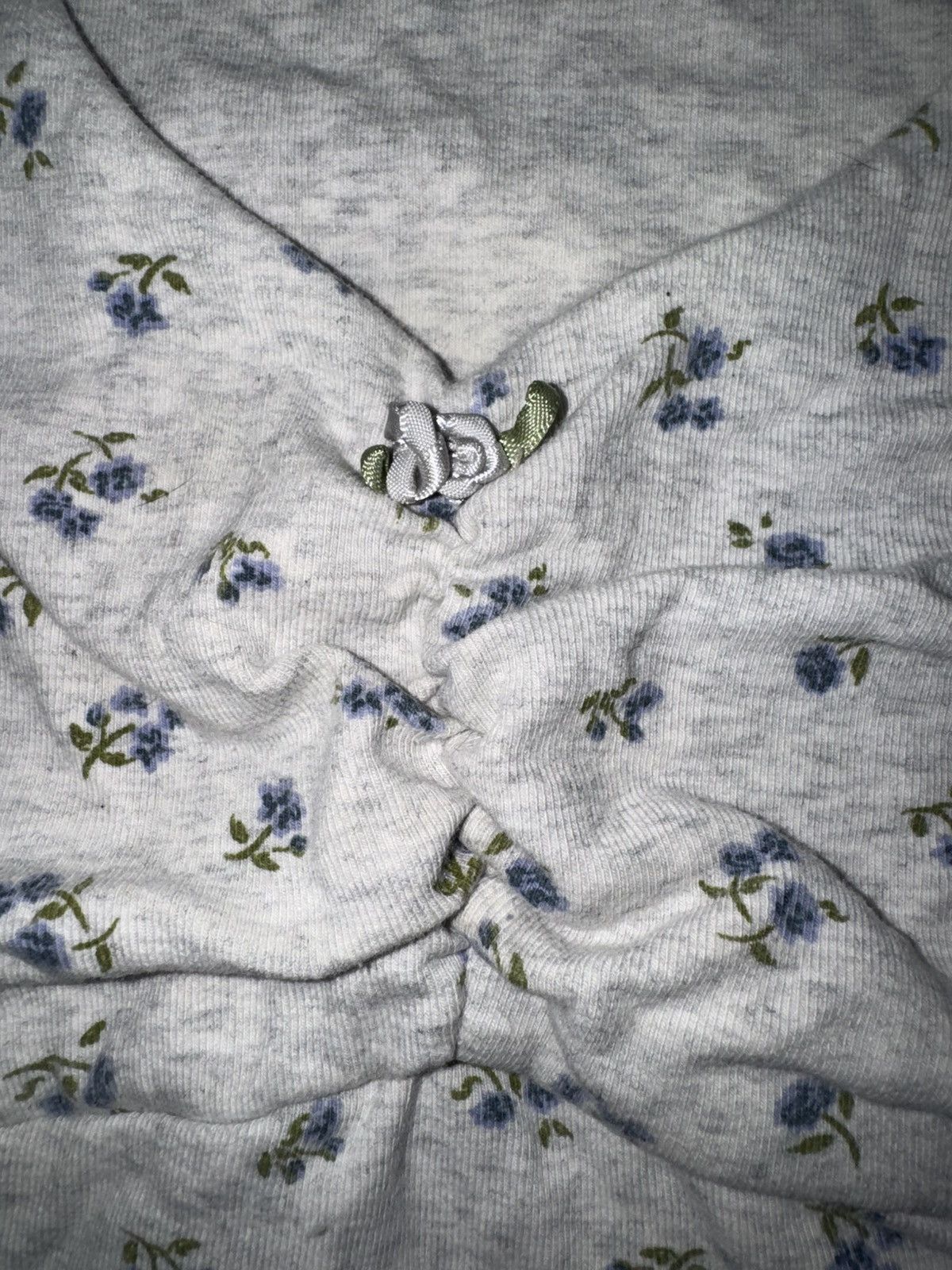 Other Womens White Flower Short Sleeve Crop Top Size MEDIUM M Size M / US 6-8 / IT 42-44 - 4 Thumbnail