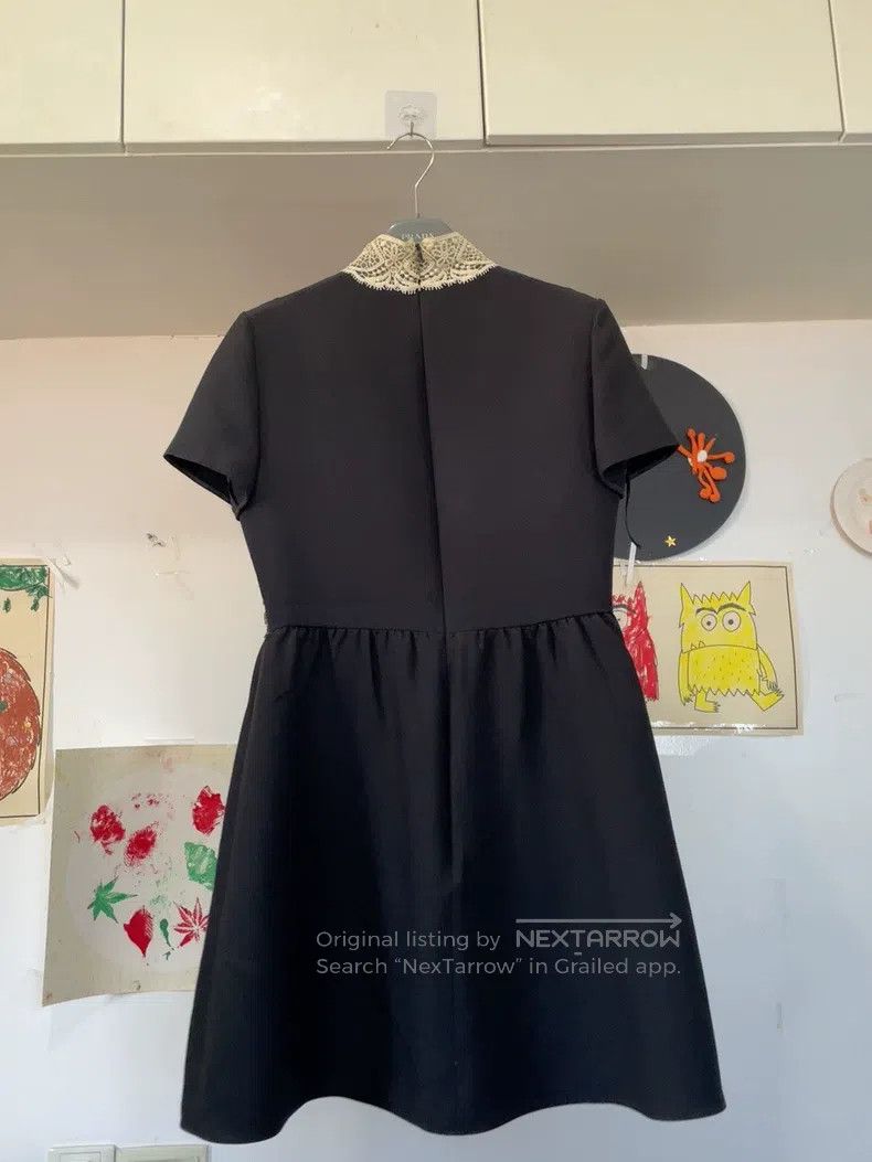 Valentino Valentino Black lace dress Size S / US 4 / IT 40 - 4 Thumbnail