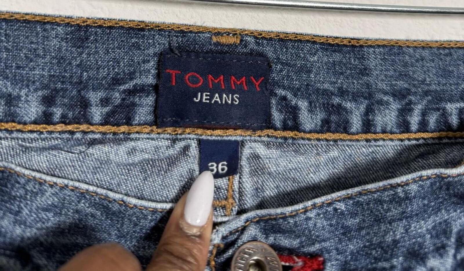 Tommy Jeans Vintage Tommy Hilfiger Denim Carpenter Shorts Size 36 Size US 36 / EU 52 - 3 Thumbnail