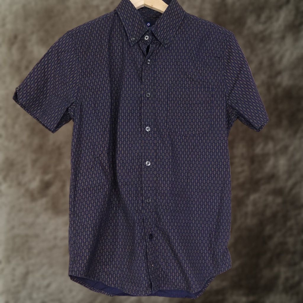 Ben Sherman BEN SHERMAN BLUE GEOMETRIC BUTTON DOWN SHIRT MENS SIZE SMALL Size US S / EU 44-46 / 1 - 1 Thumbnail