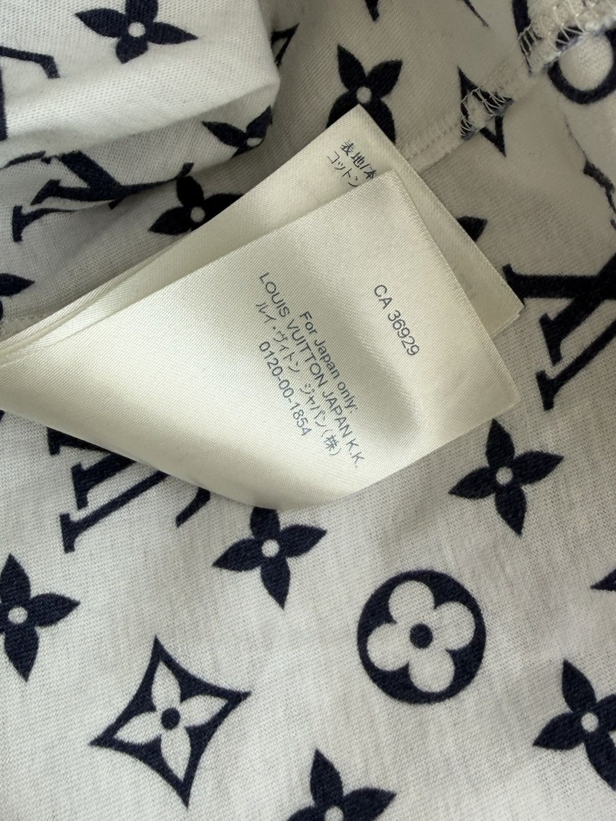 Louis Vuitton Louis Vuitton monogram tshirt Size US S / EU 44-46 / 1 - 11 Thumbnail