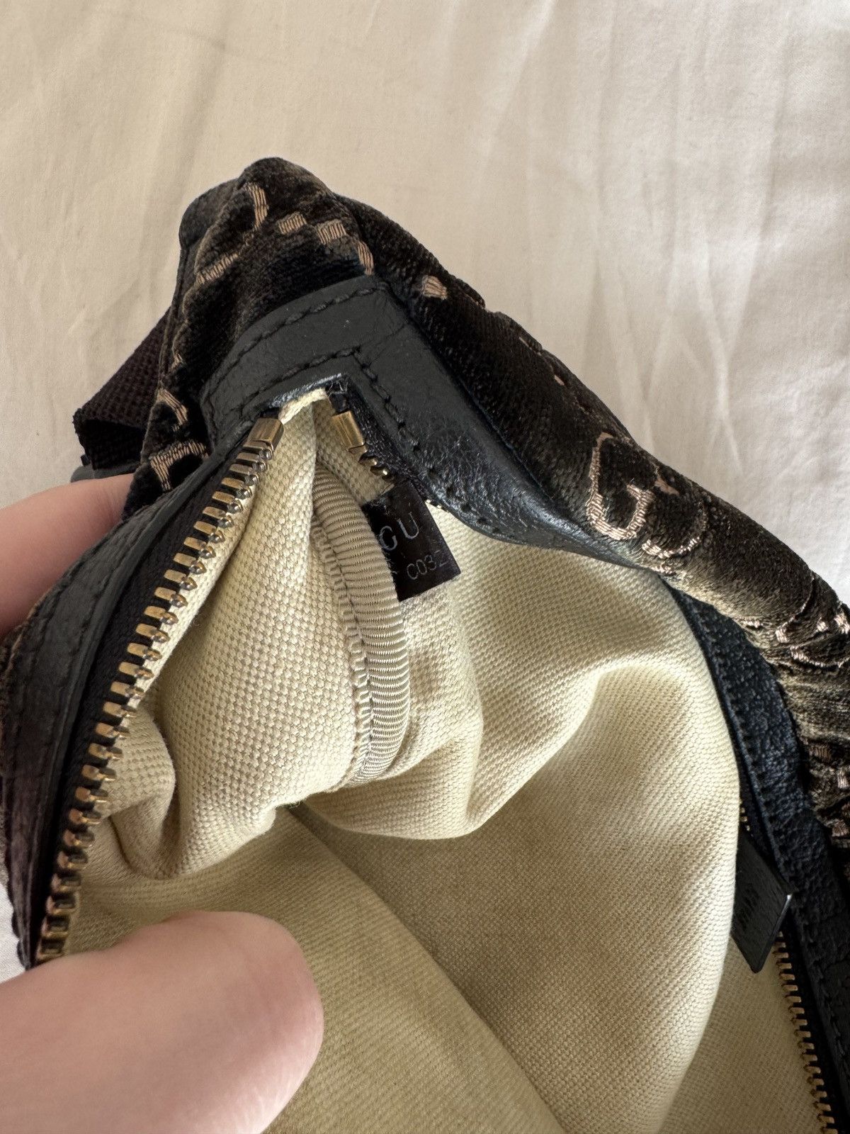 Gucci Gucci Belt Bag Velvet Brown Size ONE SIZE - 8 Thumbnail