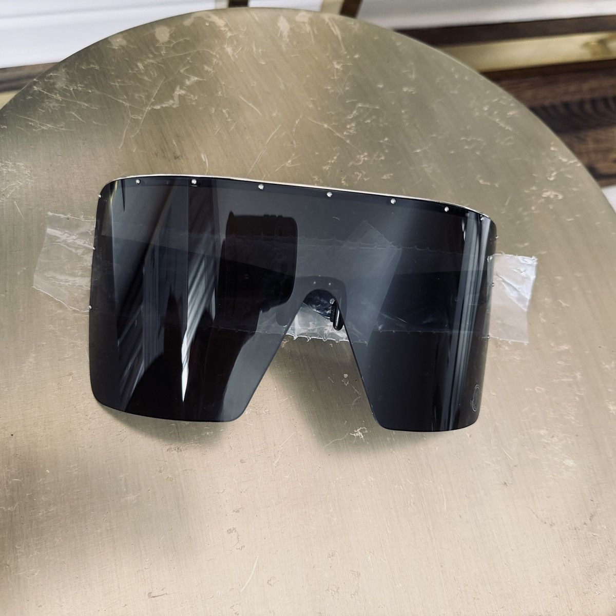 Moncler Moncler x Pharrell Lunettes Size ONE SIZE - 1 Thumbnail
