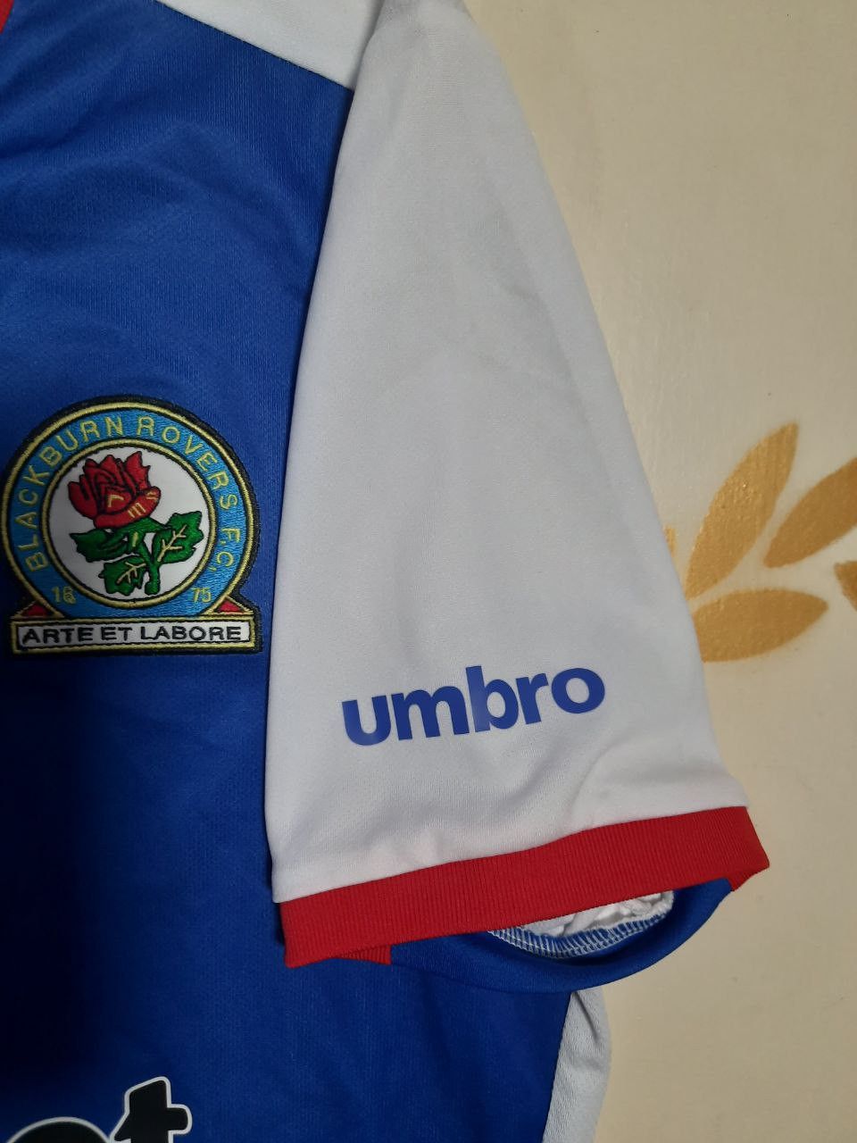 Umbro Umbro Blackburn Rovers Jersey 2016-2017 Size US M / EU 48-50 / 2 - 9 Thumbnail