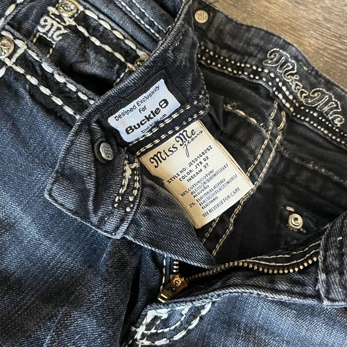 Miss Me Vintage Miss Me Buckle Exclusive Boot Cut Denim Jeans Women Size 30" / US 8 / IT 44 - 10 Thumbnail