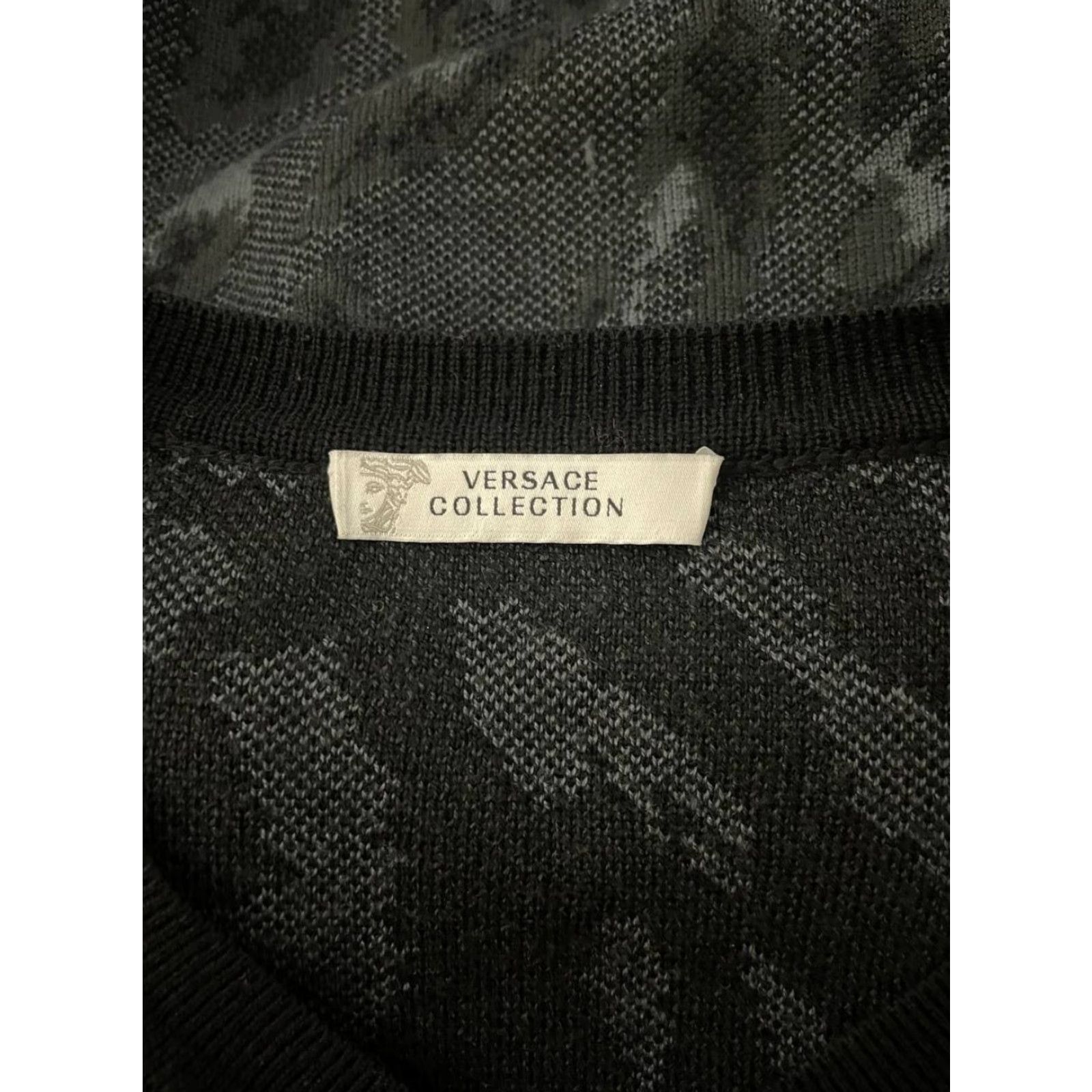 Vintage Versace Collection Mens Sweater XL Black Abstract Print V-Neck Pullover Long Sleeve Regular Fit Knit Logo Pattern Clothing Size US XL / EU 56 / 4 - 3 Thumbnail