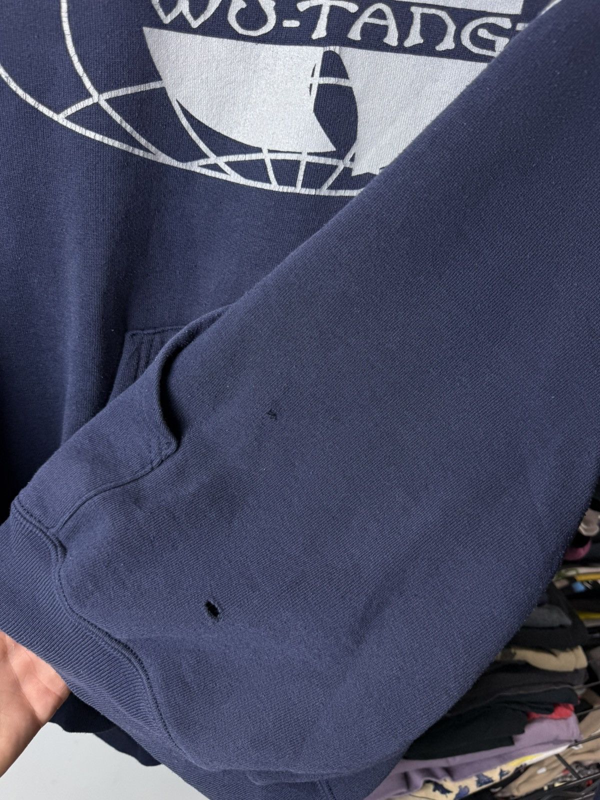 Wu-Tang Clan 💥 Rare! 1990’s Vintage Wu Tang Clan Big Logo Hoodie Size US L / EU 52-54 / 3 - 7 Thumbnail