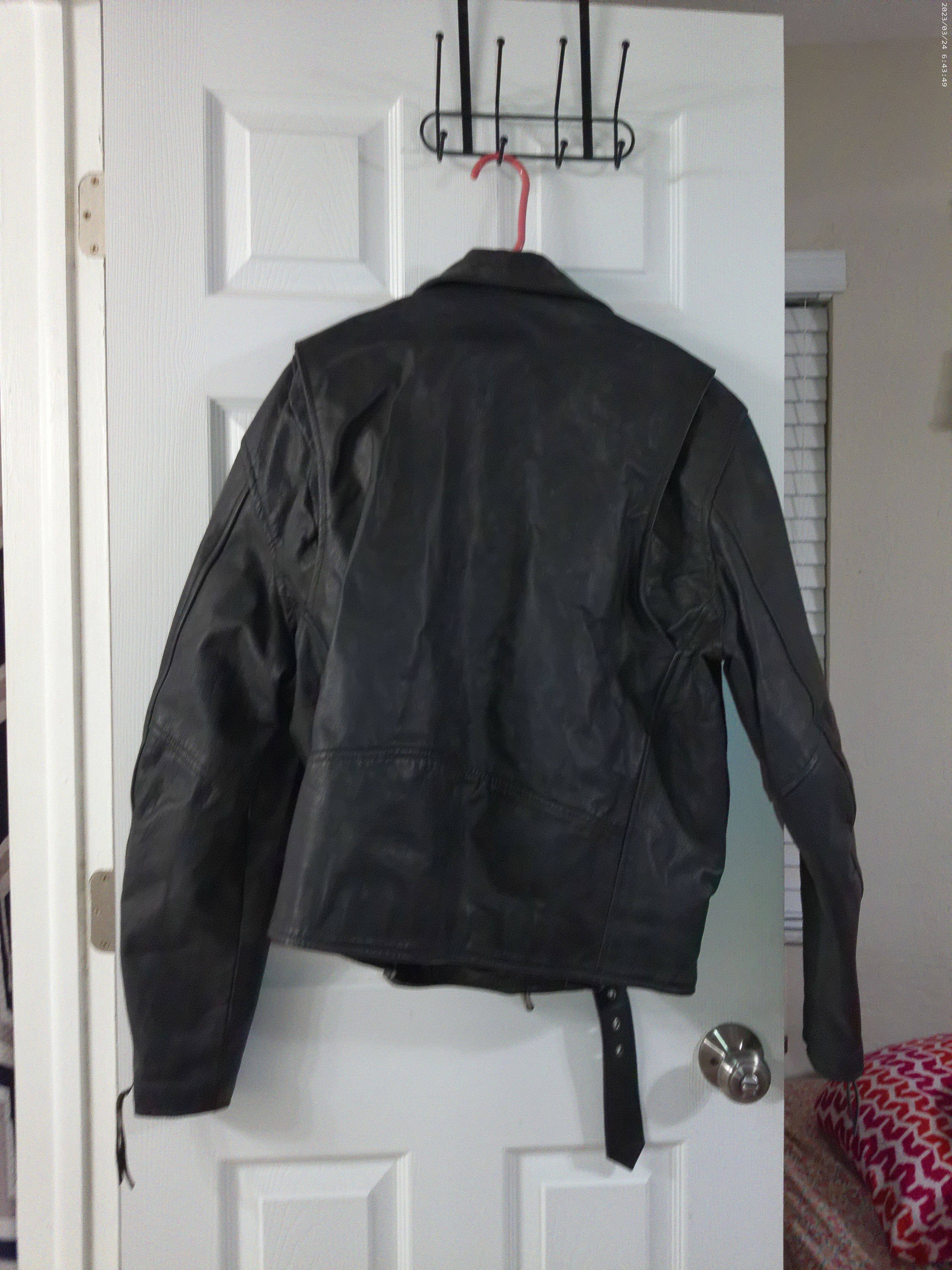 Wilsons Leather Vintage 80s Wilson’s Jacket Biker Belted USA Heavy Leather Size US M / EU 48-50 / 2 - 3 Thumbnail