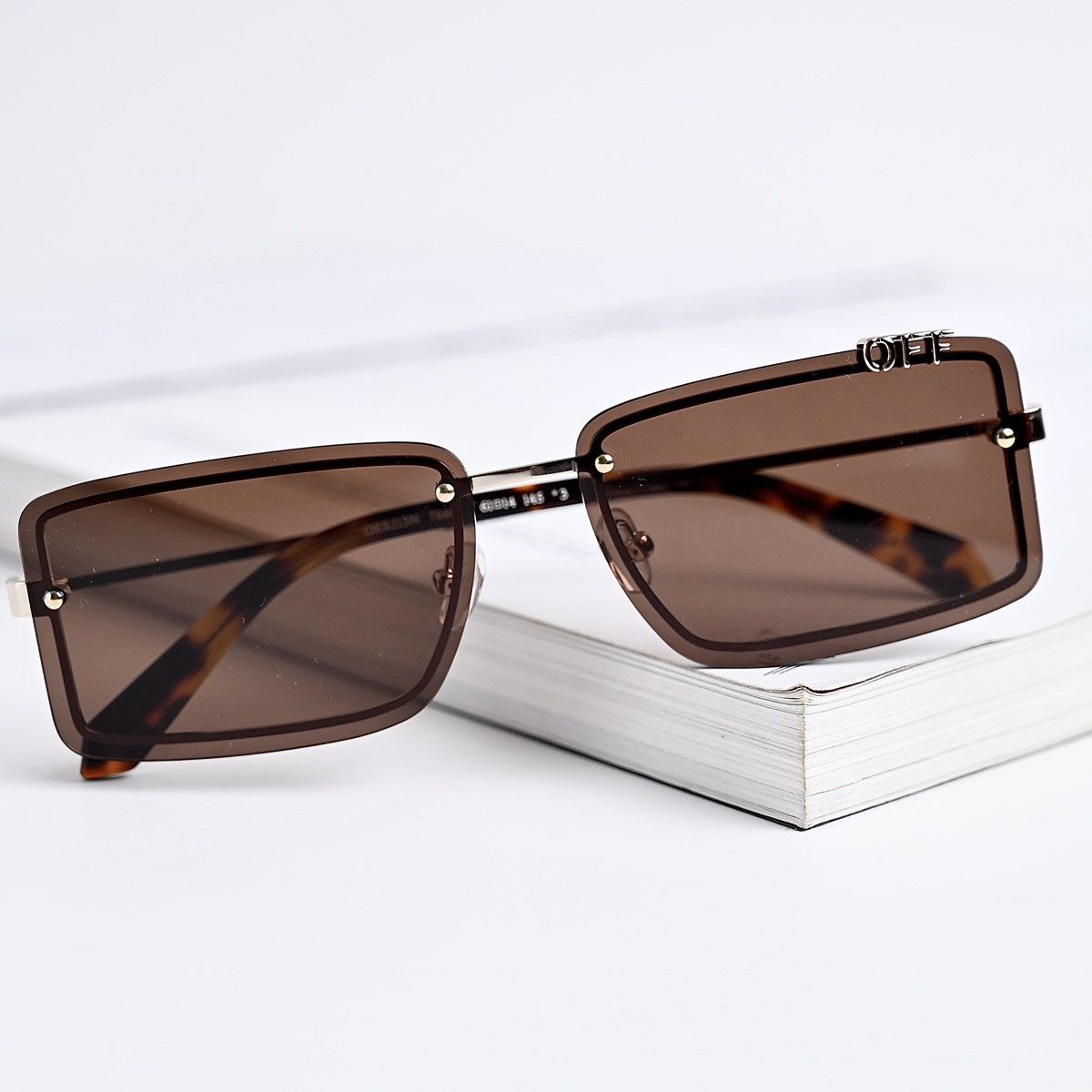 Off-White OFF WHITE TAMPA SUNGLASSES Size ONE SIZE - 11 Thumbnail