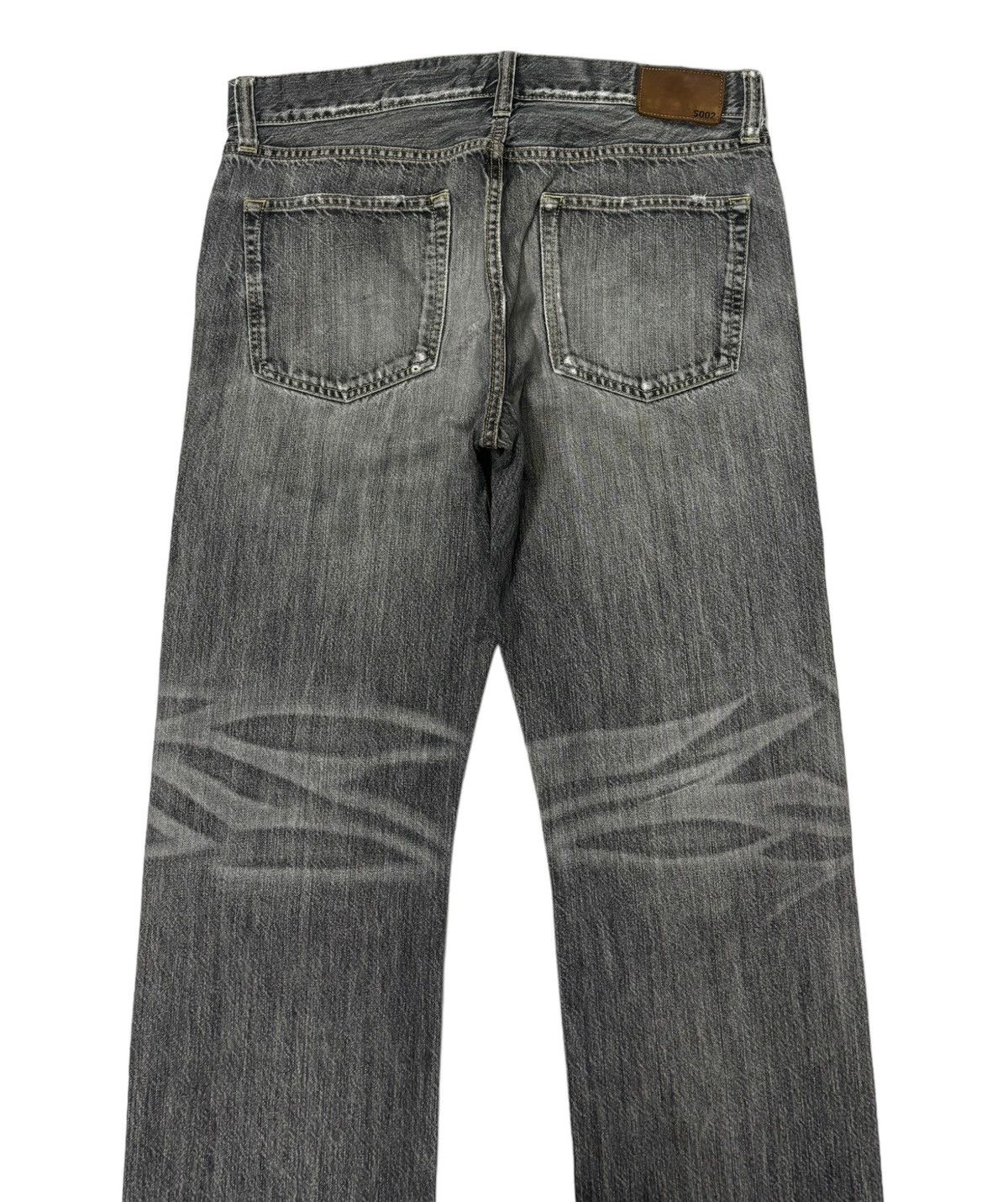 Undercover × Uniqlo VINTAGE S002 BLACK FADED DISTRESS BAGGY JEANS Size US 34 / EU 50 - 5 Thumbnail