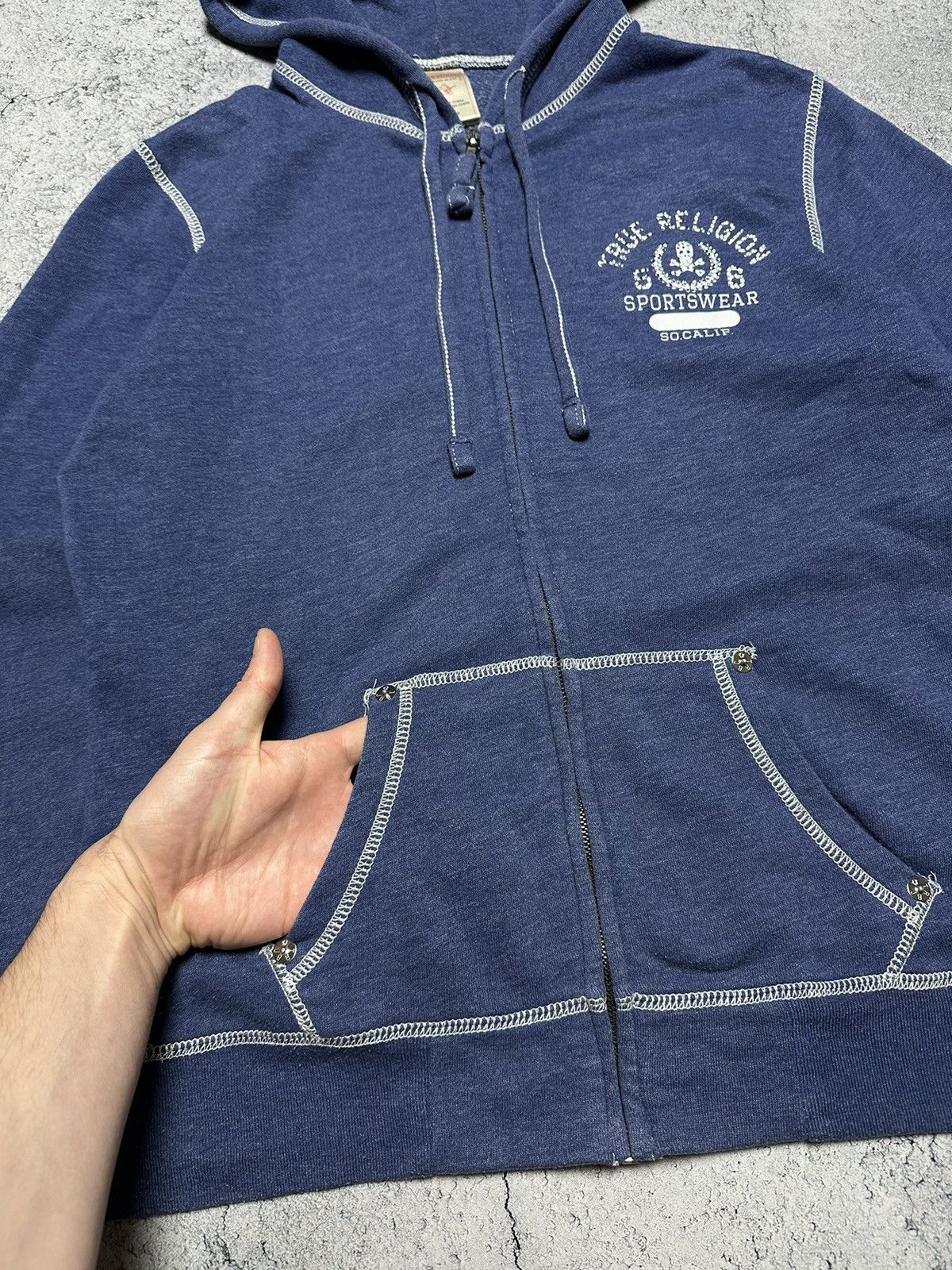True Religion True Religion Big Logo Rhinestones Zip Hoodie Size L / US 10 / IT 46 - 5 Thumbnail