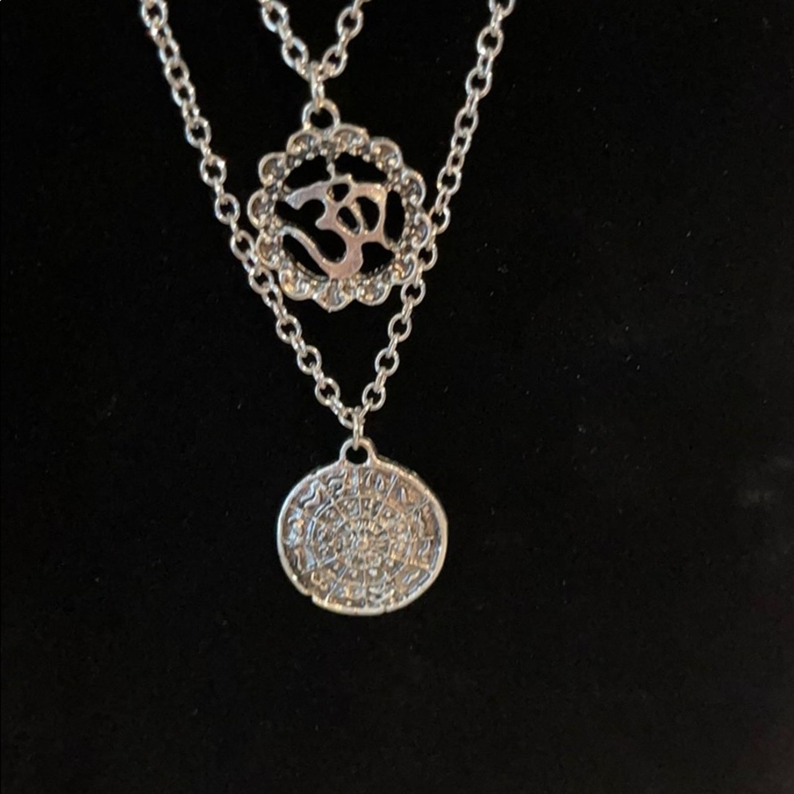 Other Boho Quad Mystic Moon Elephant Chain Necklace Size ONE SIZE - 2 Thumbnail