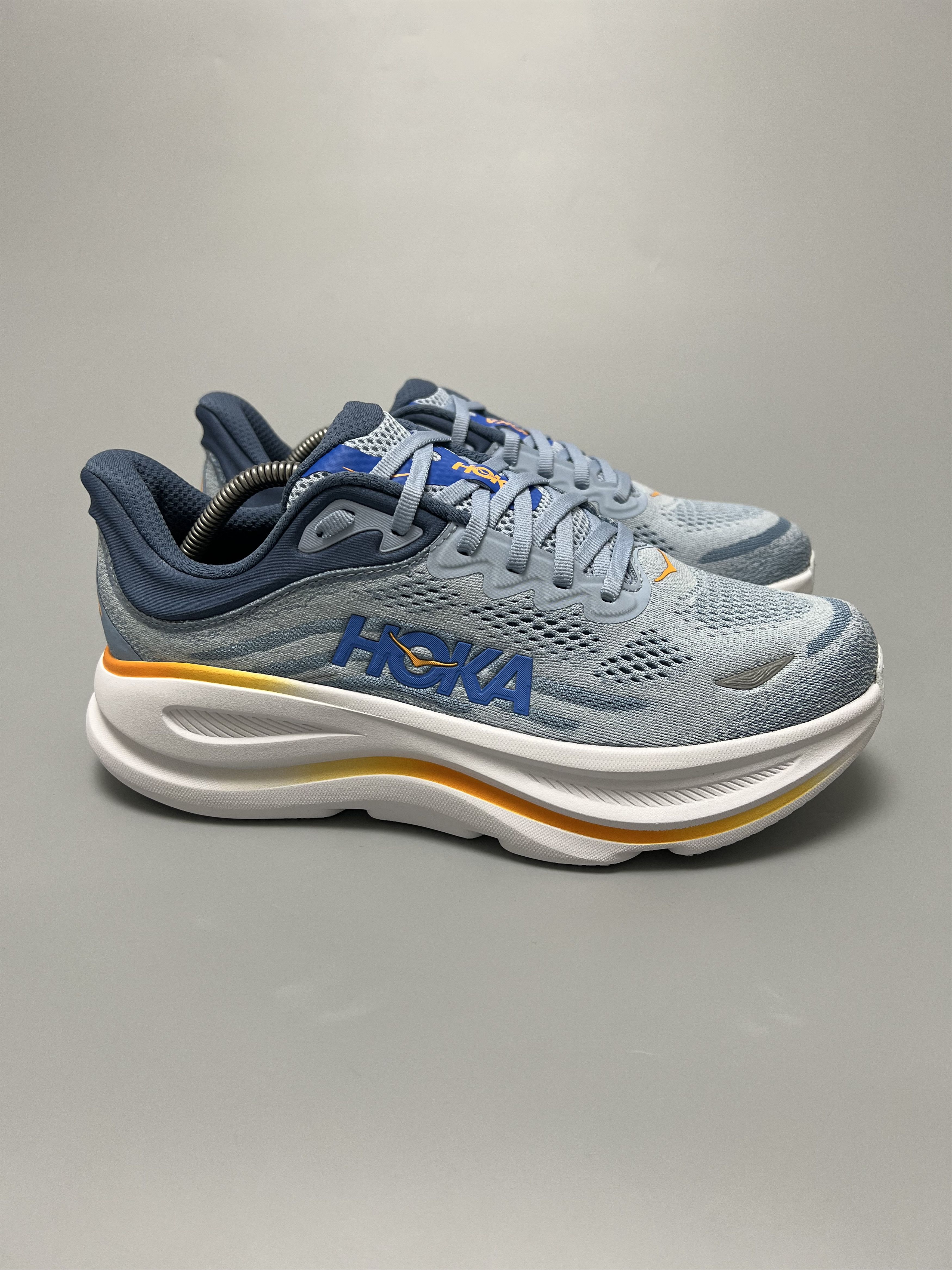 Hoka 8.5D Hoka One One Bondi 9 Running Shoes Walking Gym Size US 8.5 / EU 41-42 - 1 Thumbnail
