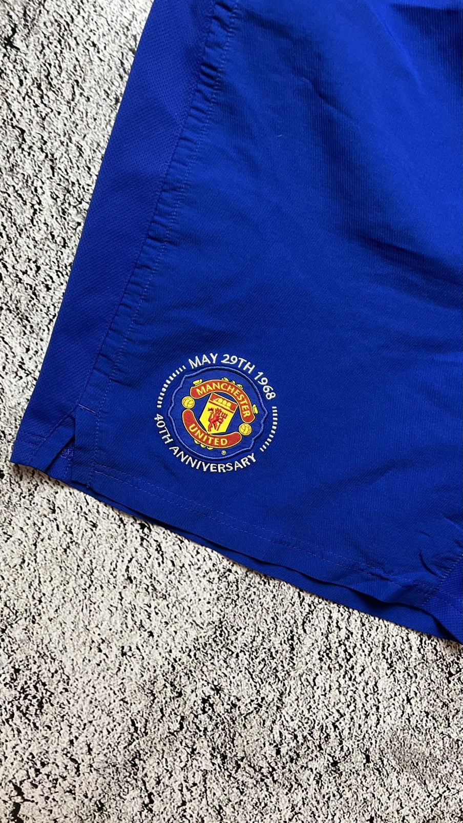 Nike 40 year’s anniversary 2008 Manchester nike rare shorts Size US 32 / EU 48 - 2 Thumbnail