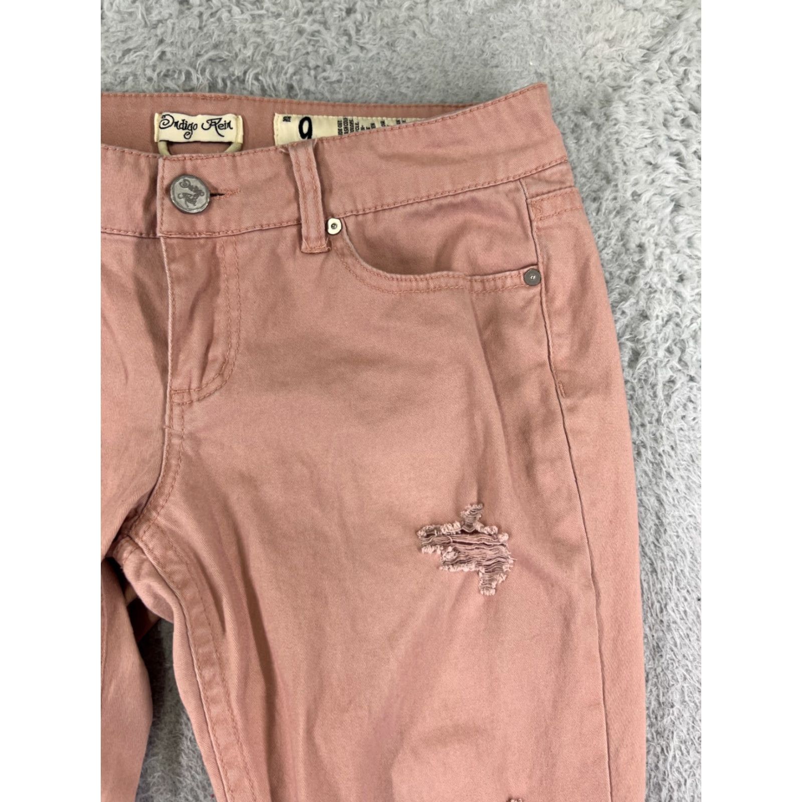Vintage VINTAGE Indigo Rein Womens Jeans Skinny 5-Pocket Denim Distressed Pink Cotton Blend 29 Inseam 9 Size 30" / US 8 / IT 44 - 7 Thumbnail