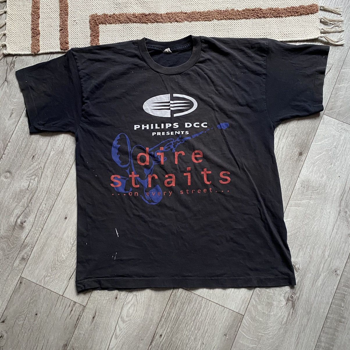 VINTAGE DIRE STRAIGHTS SUNFADED PHILIPS DCC T SHIRT