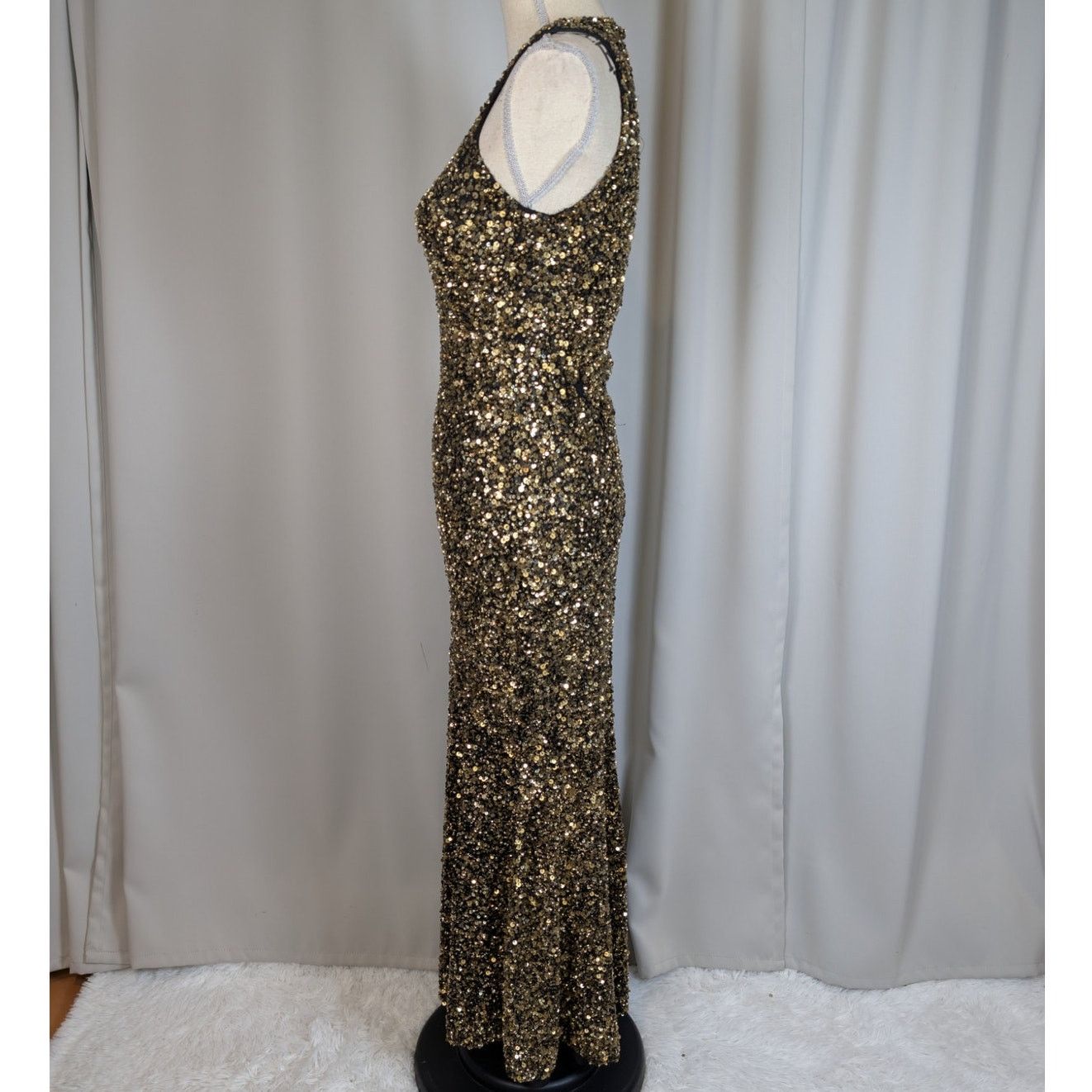 theia gold sequin dress Gown Size 4 Gold Sleeveless Mermaid Cocktail dresses