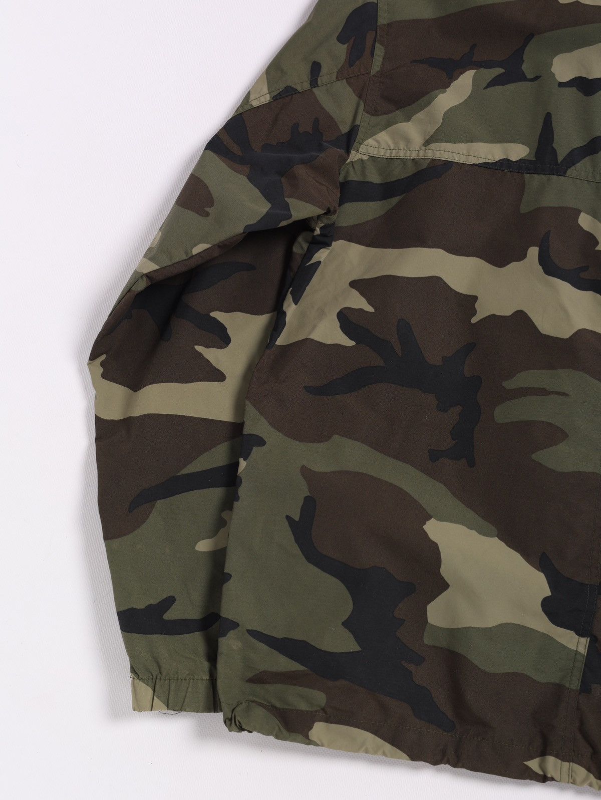 Carhartt Carhartt Camo Nylon Jacket Camouflage Anorak Green Size US M / EU 48-50 / 2 - 13 Thumbnail