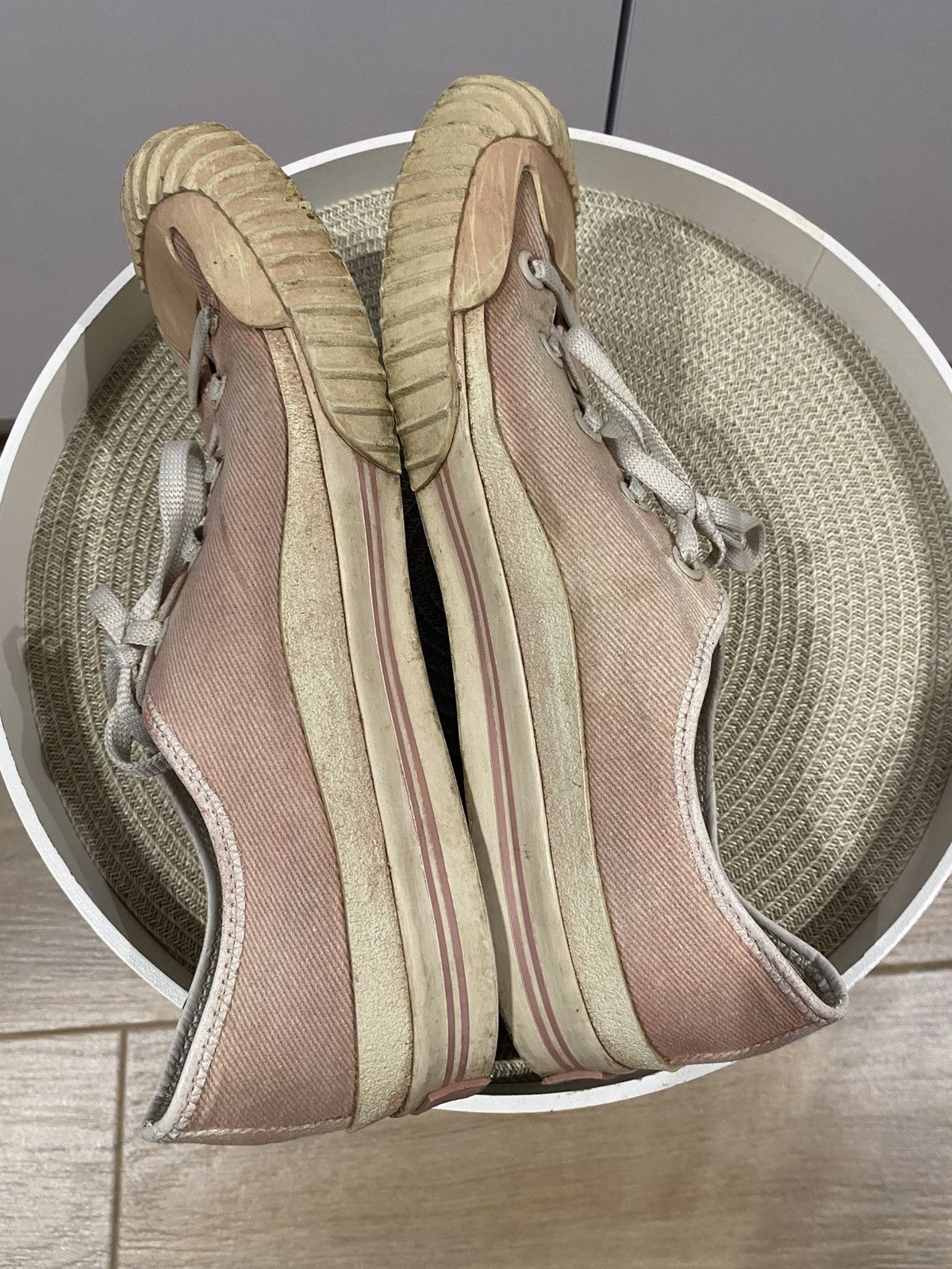 Acne Studios Acne Studios Dirty Pink Canvas Keds Sneakers Size: 44 Size US 11 / EU 44 - 7 Thumbnail