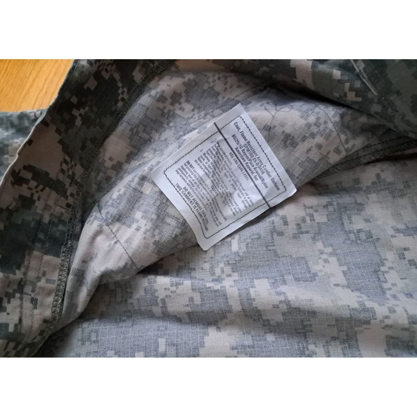 Fender VINTAGE Defender Field Jacket Camouflage Full zip & Self fasteners LG XLong NWT Size US L / EU 52-54 / 3 - 5 Thumbnail
