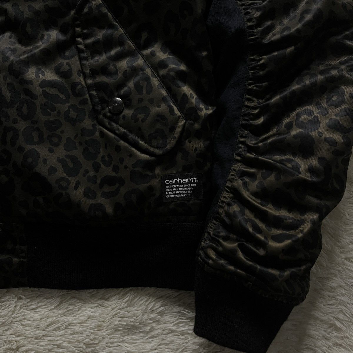 Carhartt Wip Rare Carhartt Ashton Blouson Leopard Bomber Jacket Size US S / EU 44-46 / 1 - 3 Thumbnail