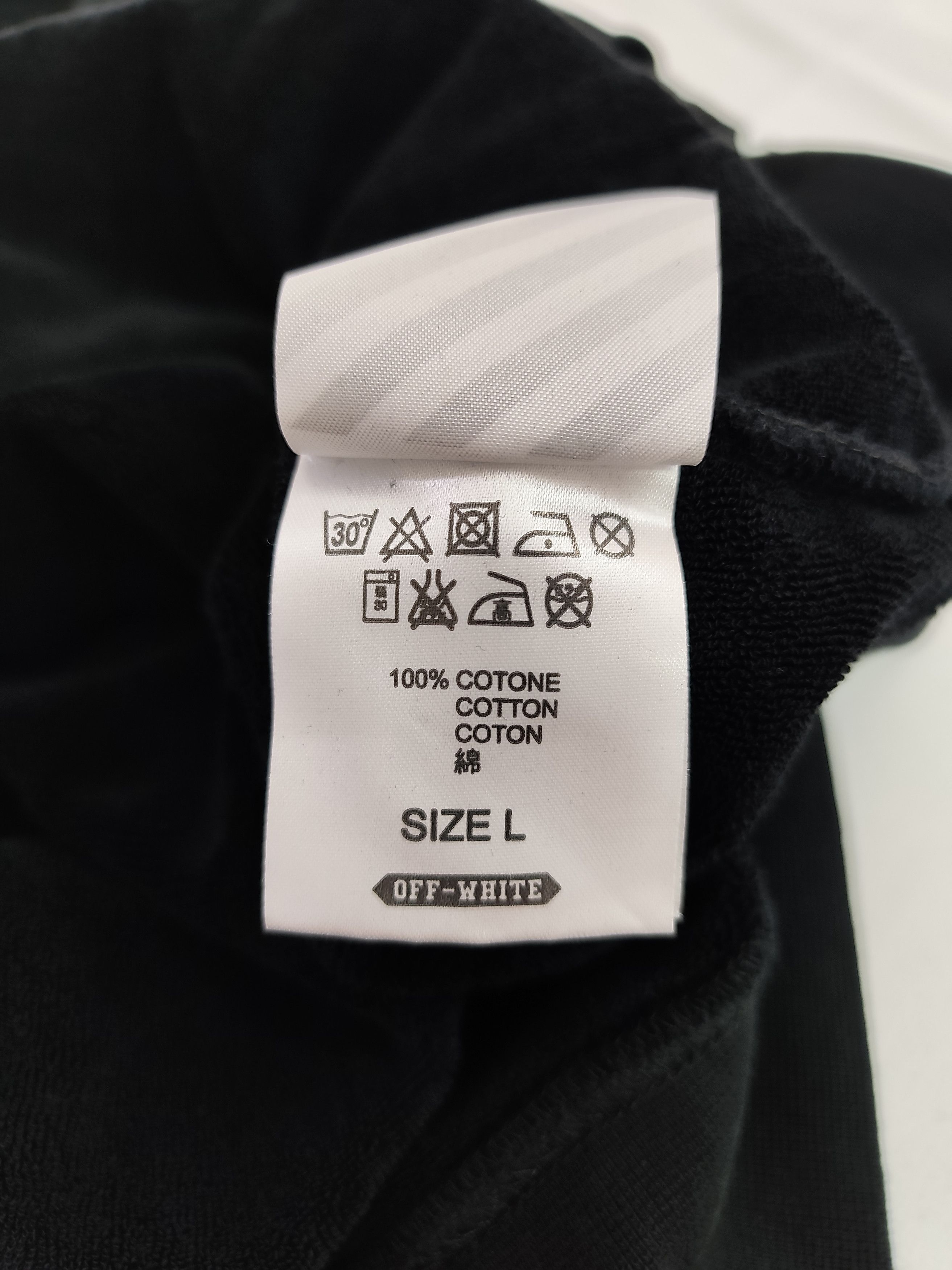 Off-White Off-White x Fragment Design Size US L / EU 52-54 / 3 - 6 Thumbnail