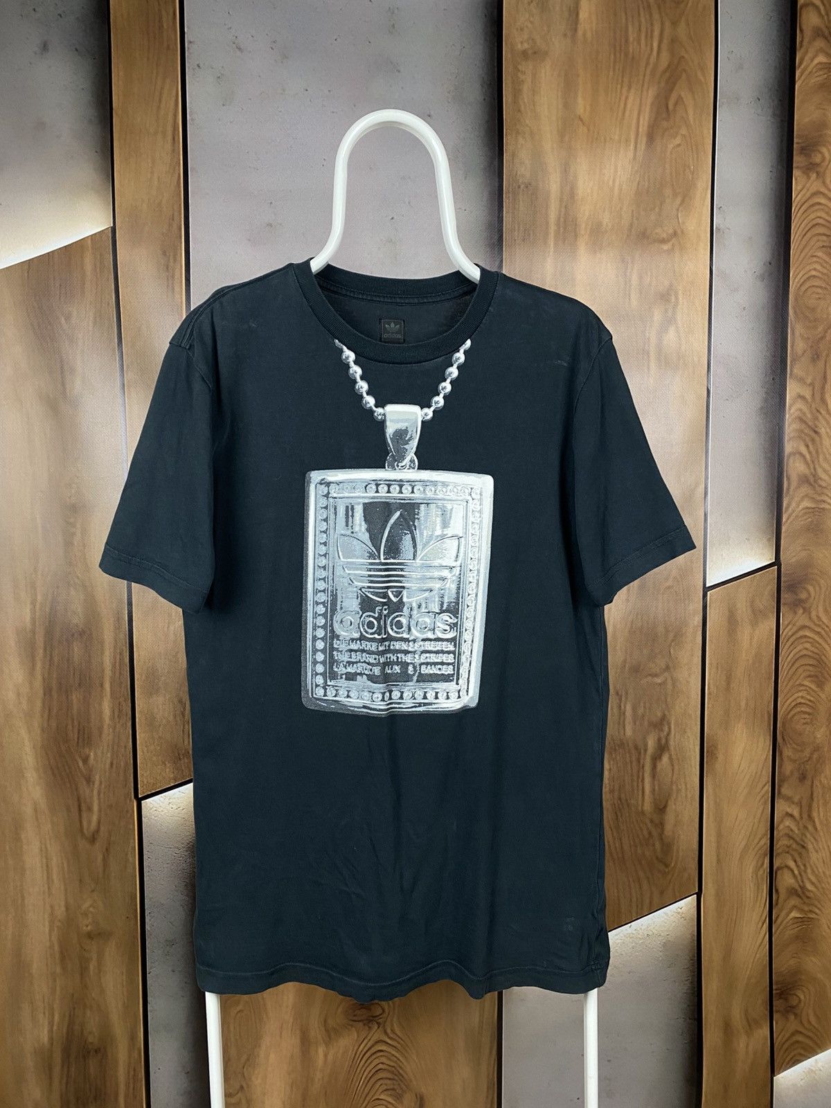Adidas 🎙️Vintage T-Shirt Adidas Rap Silver Chain Big Logo Tee🎙️ Size US M / EU 48-50 / 2 - 1 Thumbnail