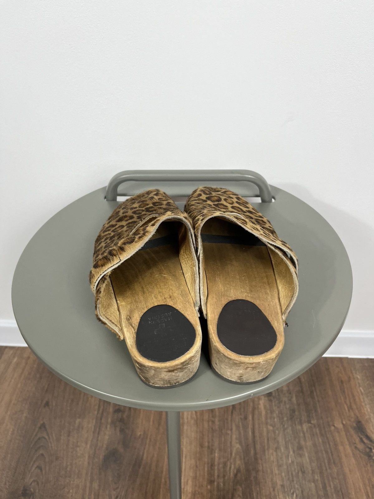 Vintage Handmade Leopard Clogs Shoes Women’s 40 – Made in Austria Size US 9.5 / IT 39.5 - 7 Thumbnail