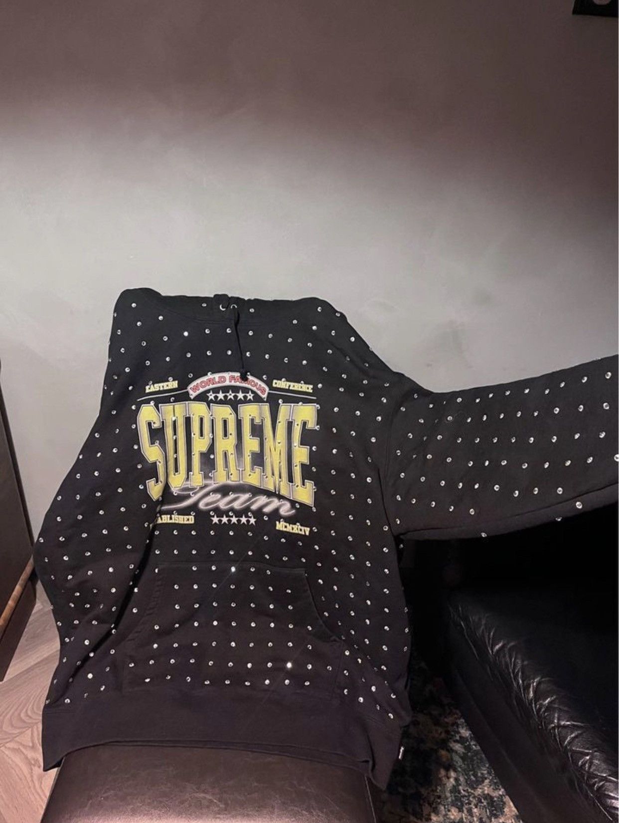 Supreme Supreme team rhinestone hoodie Size US XXL / EU 58 / 5 - 1 Thumbnail