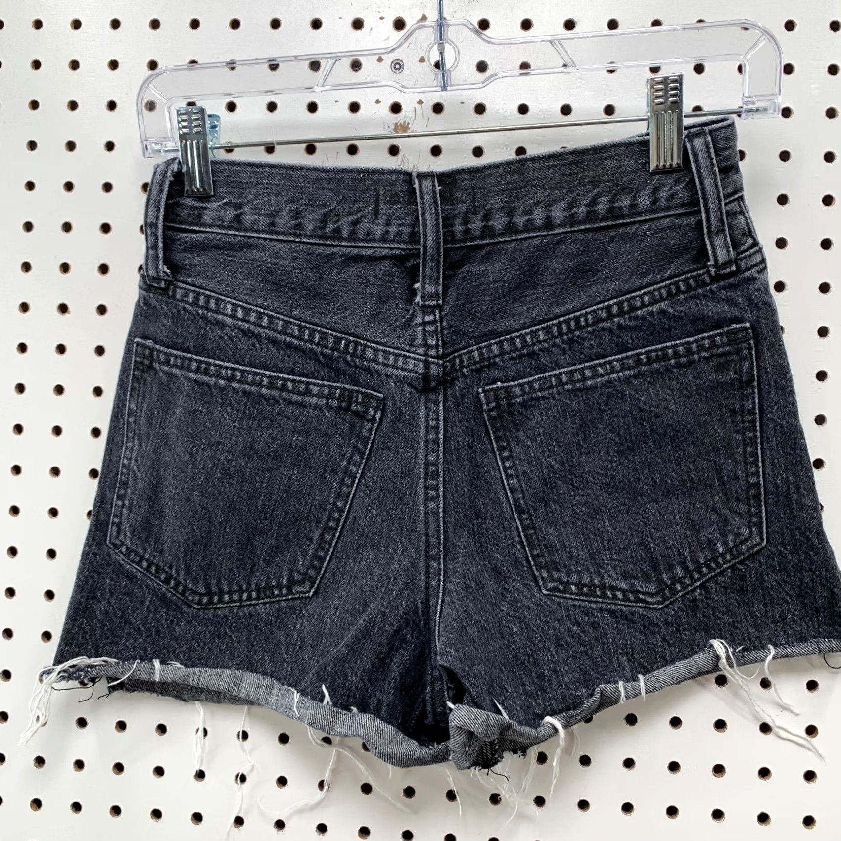 Madewell Madewell Black Denim Cut Off Perfect Jeans Shorts WOmens Size 23 Fits 24x3 Size 40" / US 18 - 5 Thumbnail