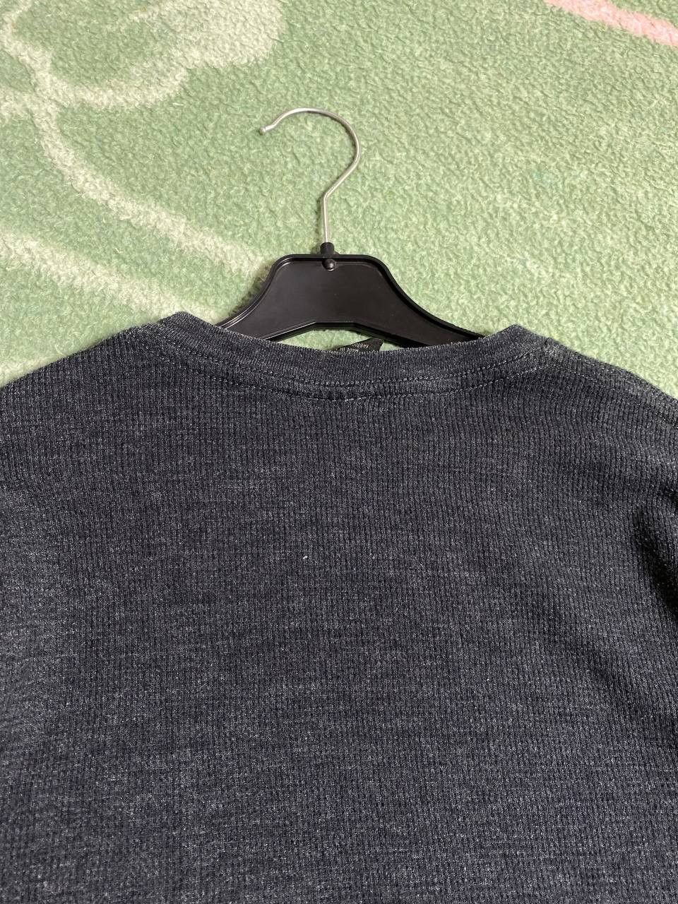 Oakley × Vintage Oakley vintage 2000s central logo sweatshirts Liter big logo Size US S / EU 44-46 / 1 - 17 Thumbnail