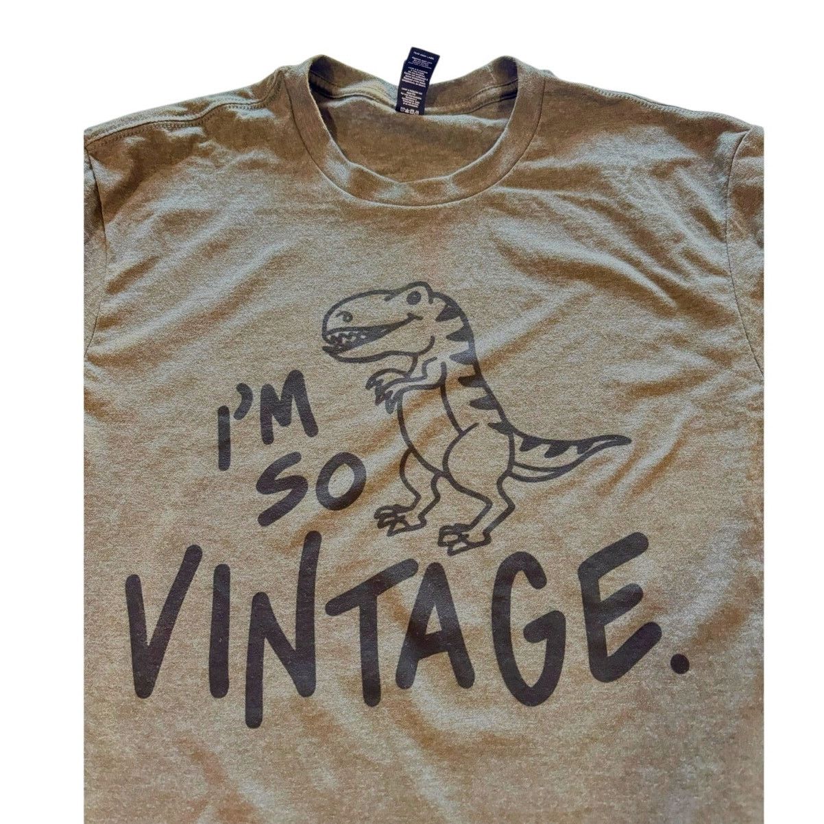 Other I’m So Vintage T-Shirt Dinosaur funny Tee Olive Size L / US 10 / IT 46 - 1 Thumbnail
