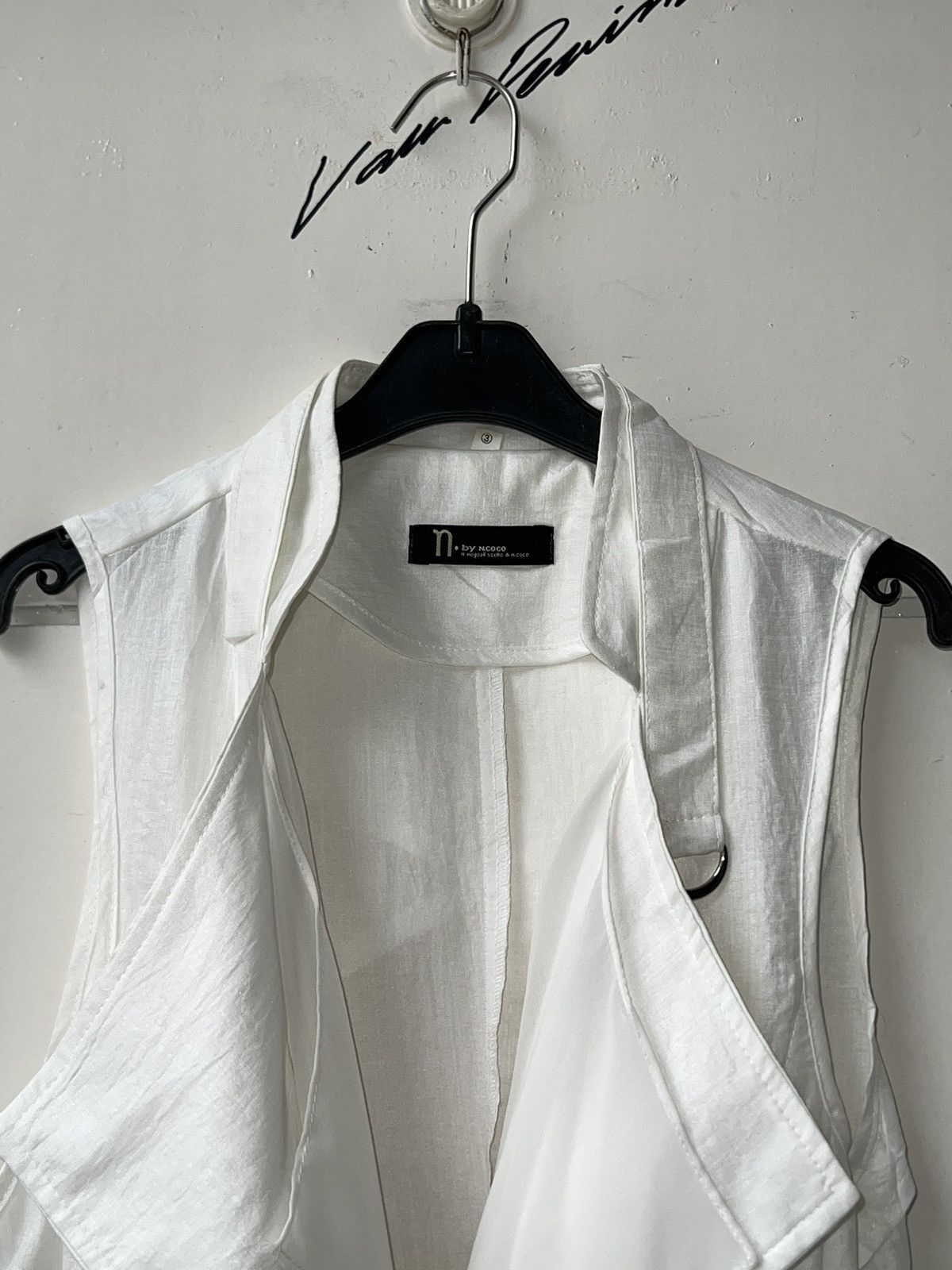 Other N. By N.COCO White Vest Size US XS / EU 42 / 0 - 12 Thumbnail