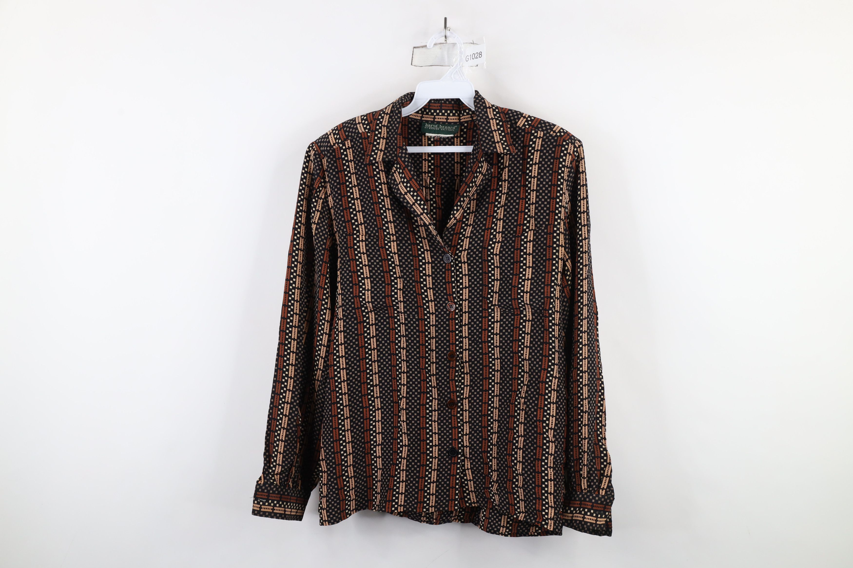 Vintage Vintage 90s Streetwear Checkered Collared Button Shirt Size L / US 10 / IT 46 - 1 Thumbnail