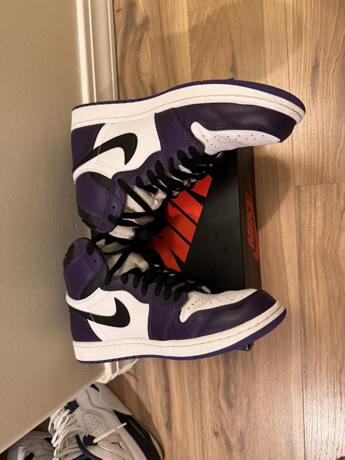 Jordan Brand Jordan 1 High Court Purple Size US 11 / EU 44 - 5 Thumbnail
