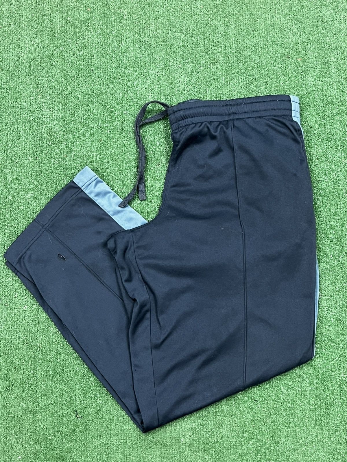 Nike Vintage Y2k Nike Silver Tag Swoosh Warm Up Pants Size US 34 / EU 50 - 1 Thumbnail