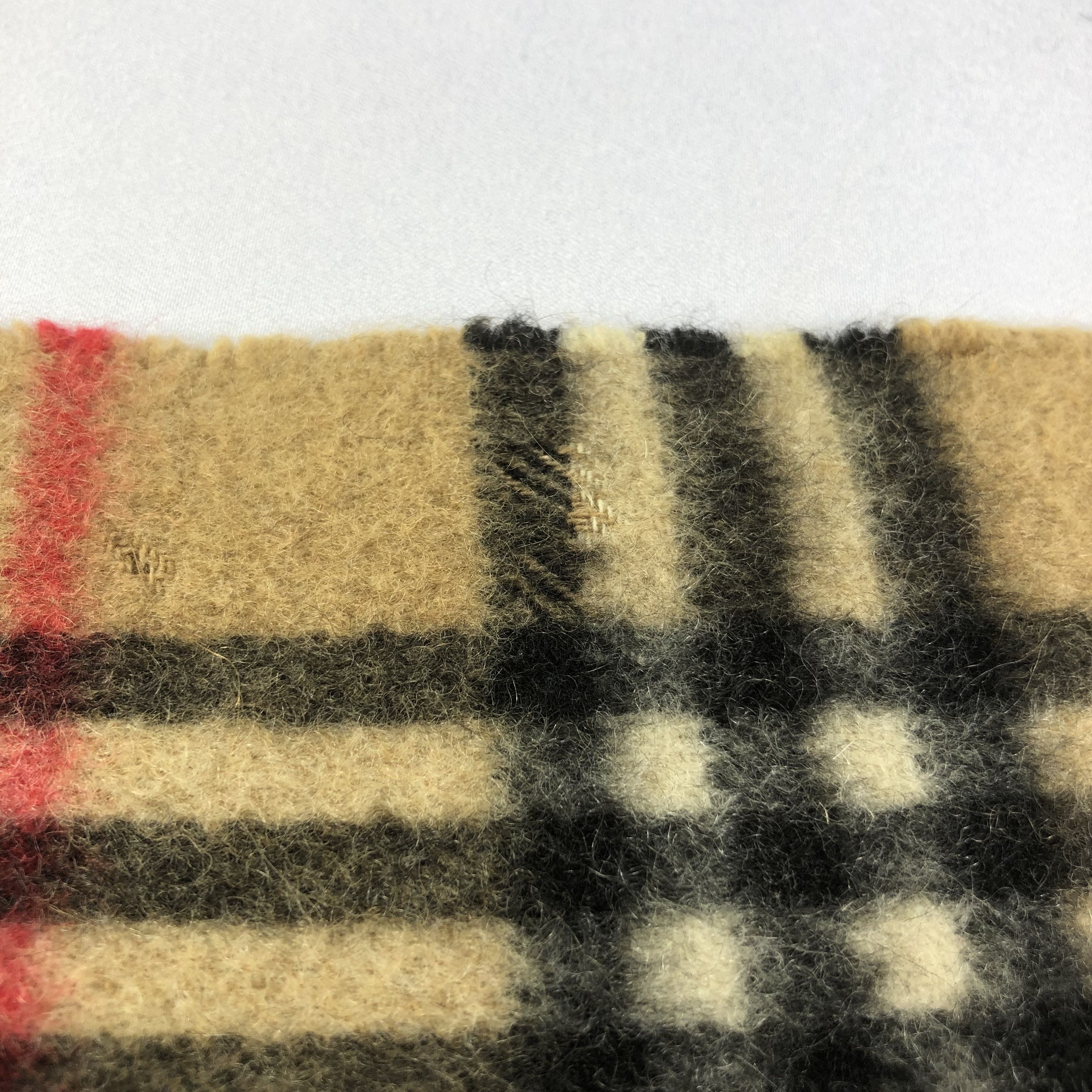 Burberry Burberrys Tan Nova Check Cashmere Scarf Muffler V1667 Size ONE SIZE - 19 Thumbnail