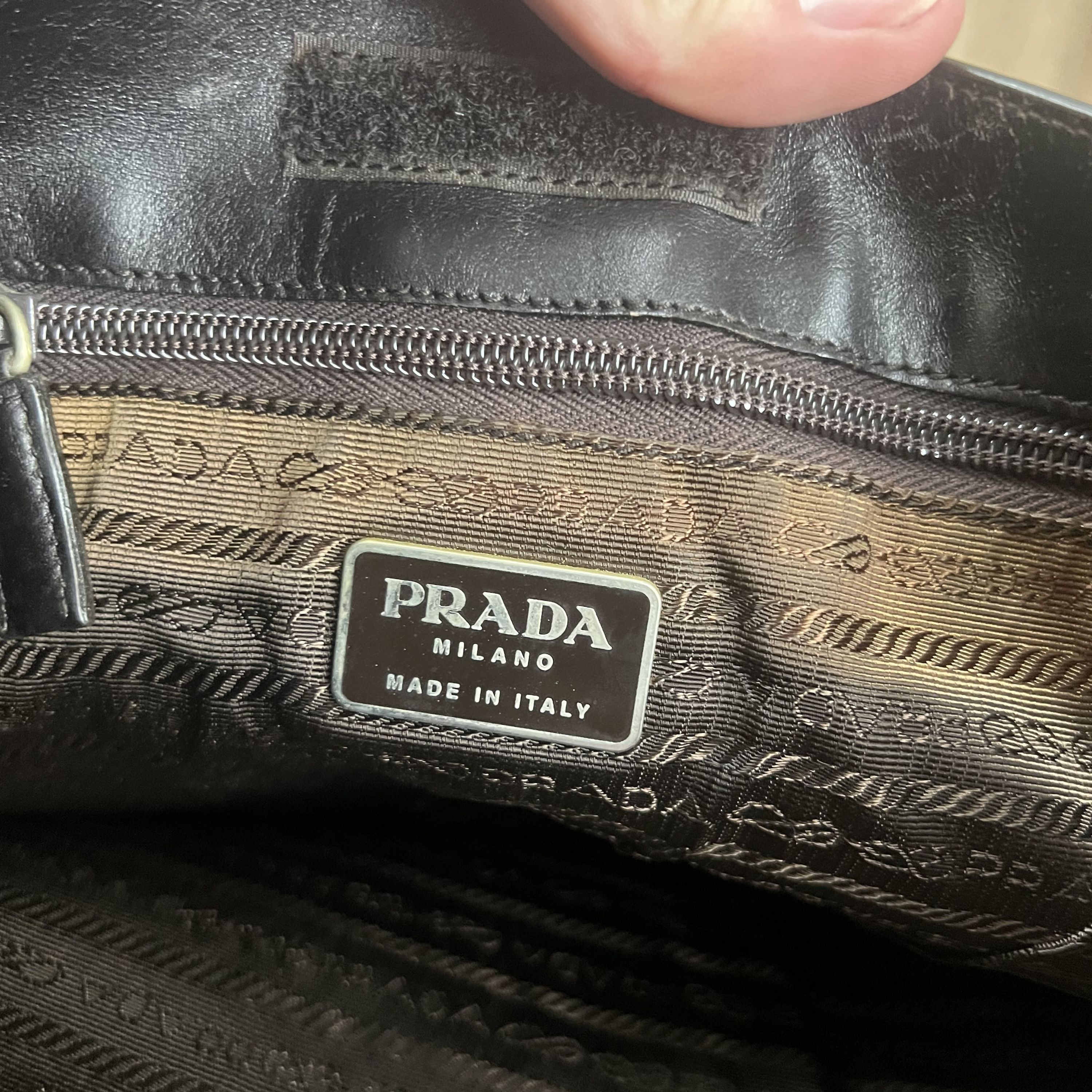 Prada Prada Vintage Asymmetric Leather Shoulder Bag Size ONE SIZE - 5 Thumbnail