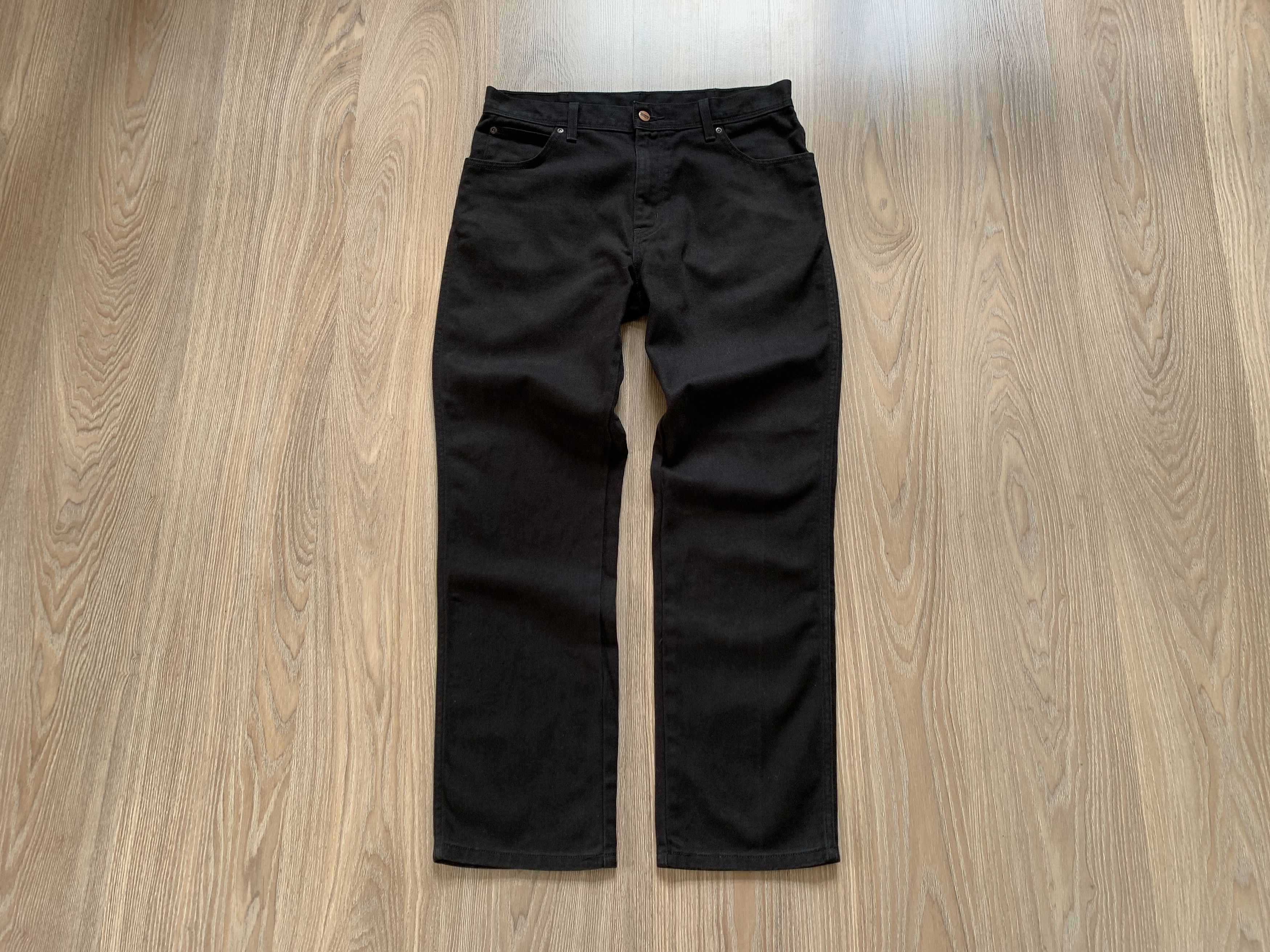 Wrangler Wrangler Regular Fit Black Jeans Size US 34 / EU 50 - 1 Thumbnail