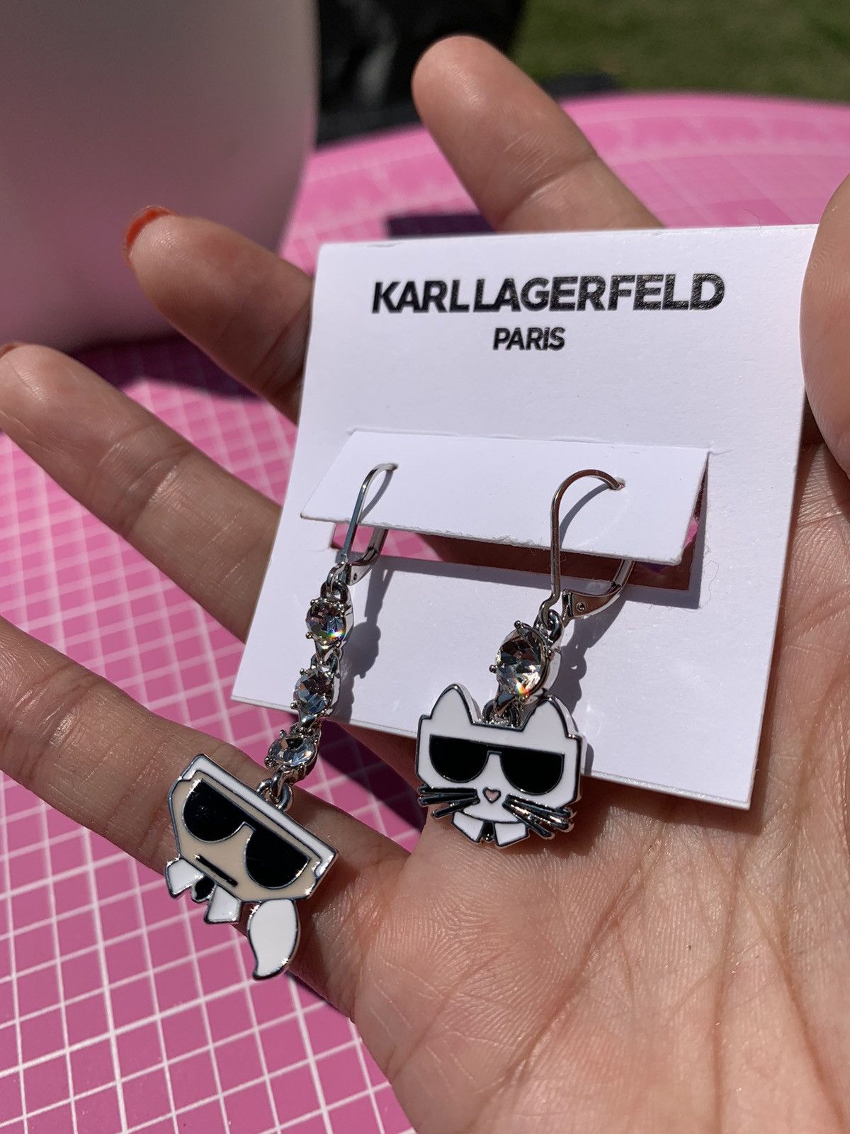 Karl Lagerfeld KARL LAGERFELD PARIS mismatched drop earrings level back NWT Size ONE SIZE - 3 Thumbnail