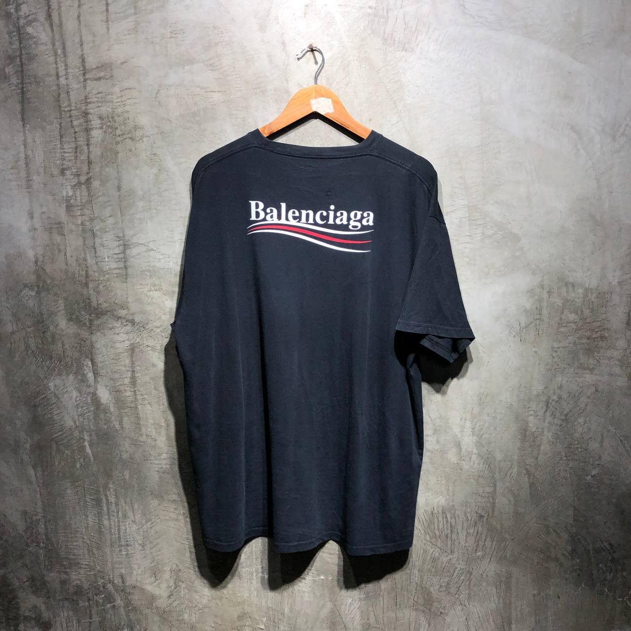 Balenciaga Balenciaga Campaign Tee Size US XL / EU 56 / 4 - 1 Thumbnail