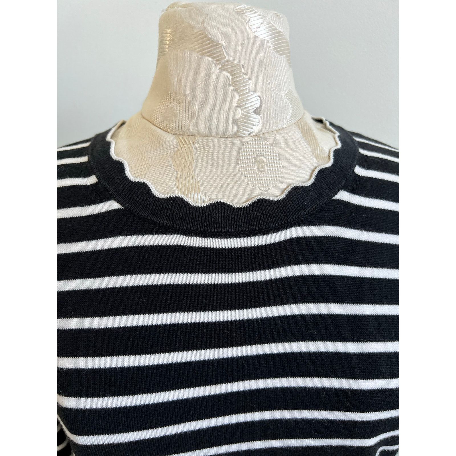 Banana Republic Banana Republic Scallop Collar Striped Sweater Medium Size M / US 6-8 / IT 42-44 - 5 Thumbnail