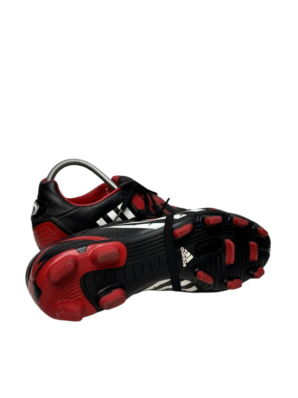 Vintage Adidas football trainers '07 release Predator Traxion TRX FG Size US 7 / EU 40 - 9 Thumbnail