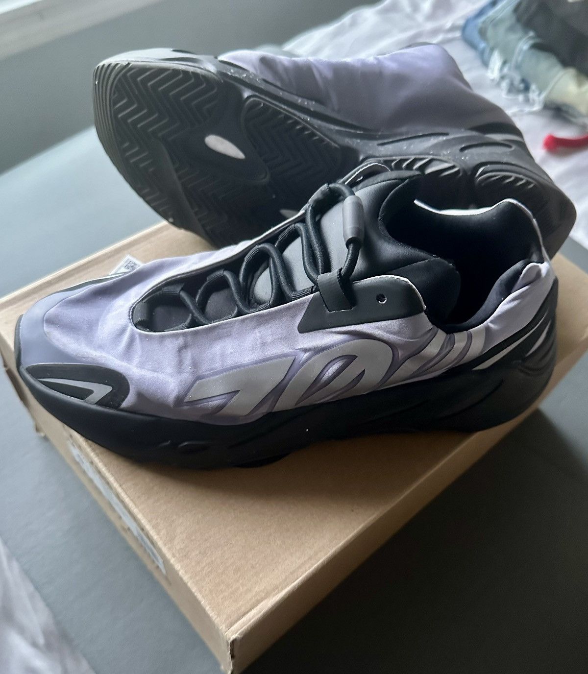 Yeezy Yeezy MNVN 700 GEODE Size US 9.5 / EU 42-43 - 1 Thumbnail