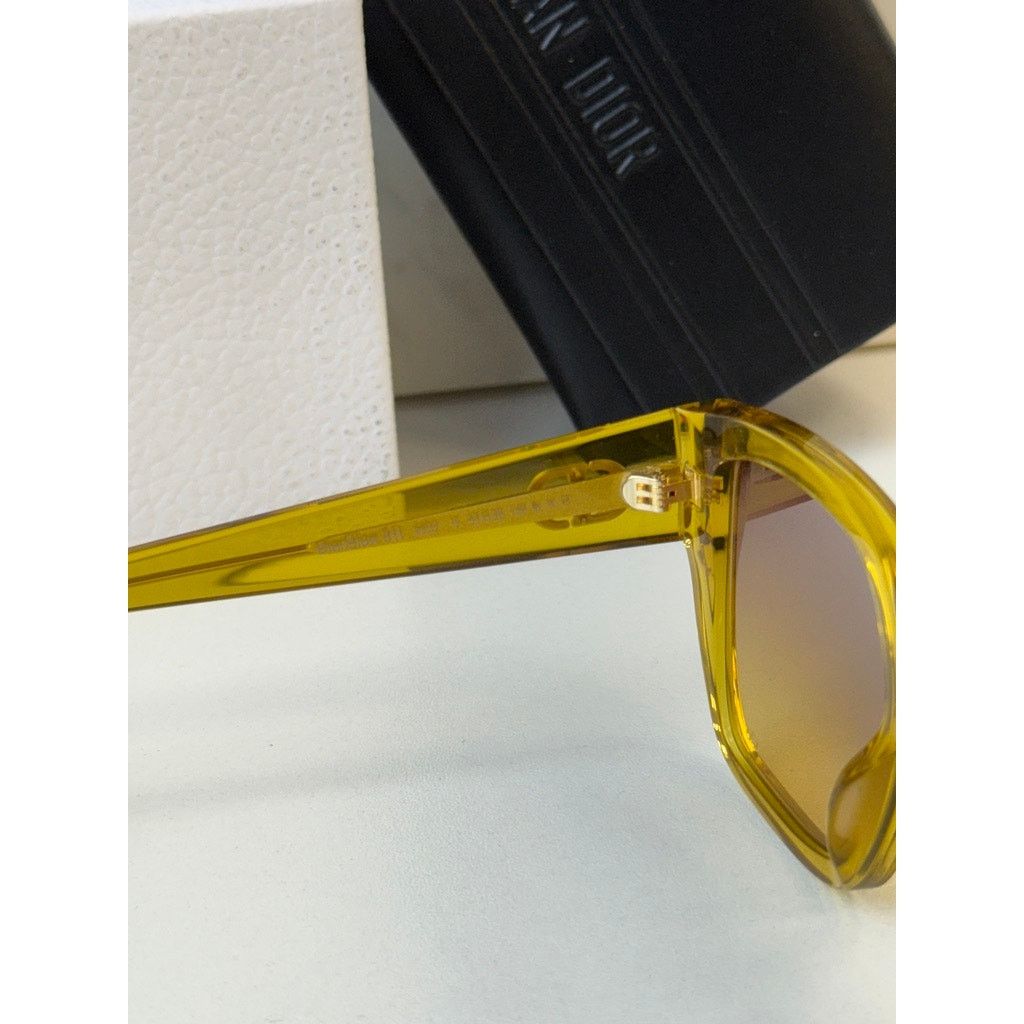 Dior NEW Dior DiorGlow S1I Cat Eye Sunglasses in Red Size ONE SIZE - 5 Thumbnail
