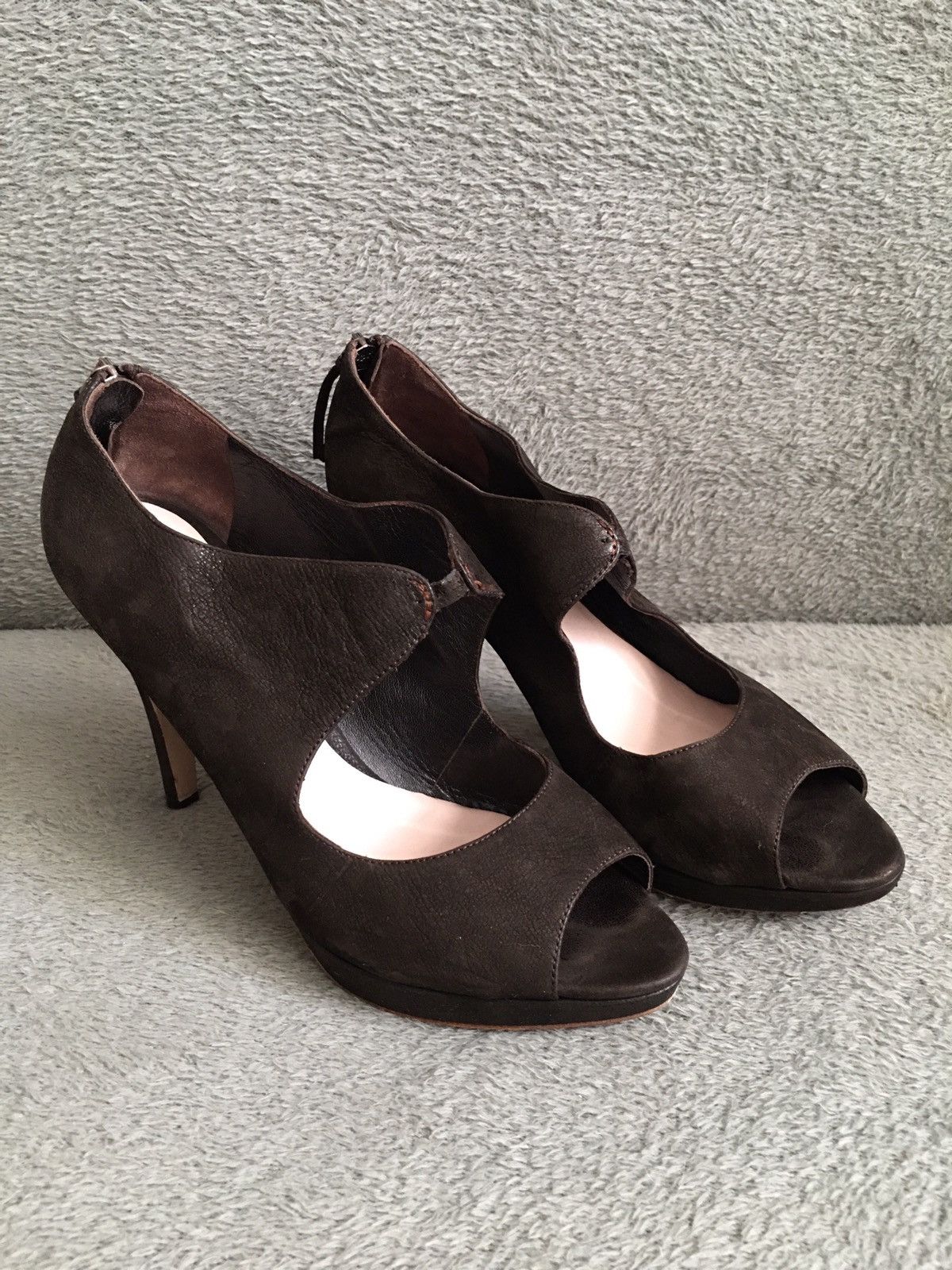 Miu Miu MIU MIU Suede Brown Leather Heels Sandals EU 39 Size US 9 / IT 39 - 4 Thumbnail