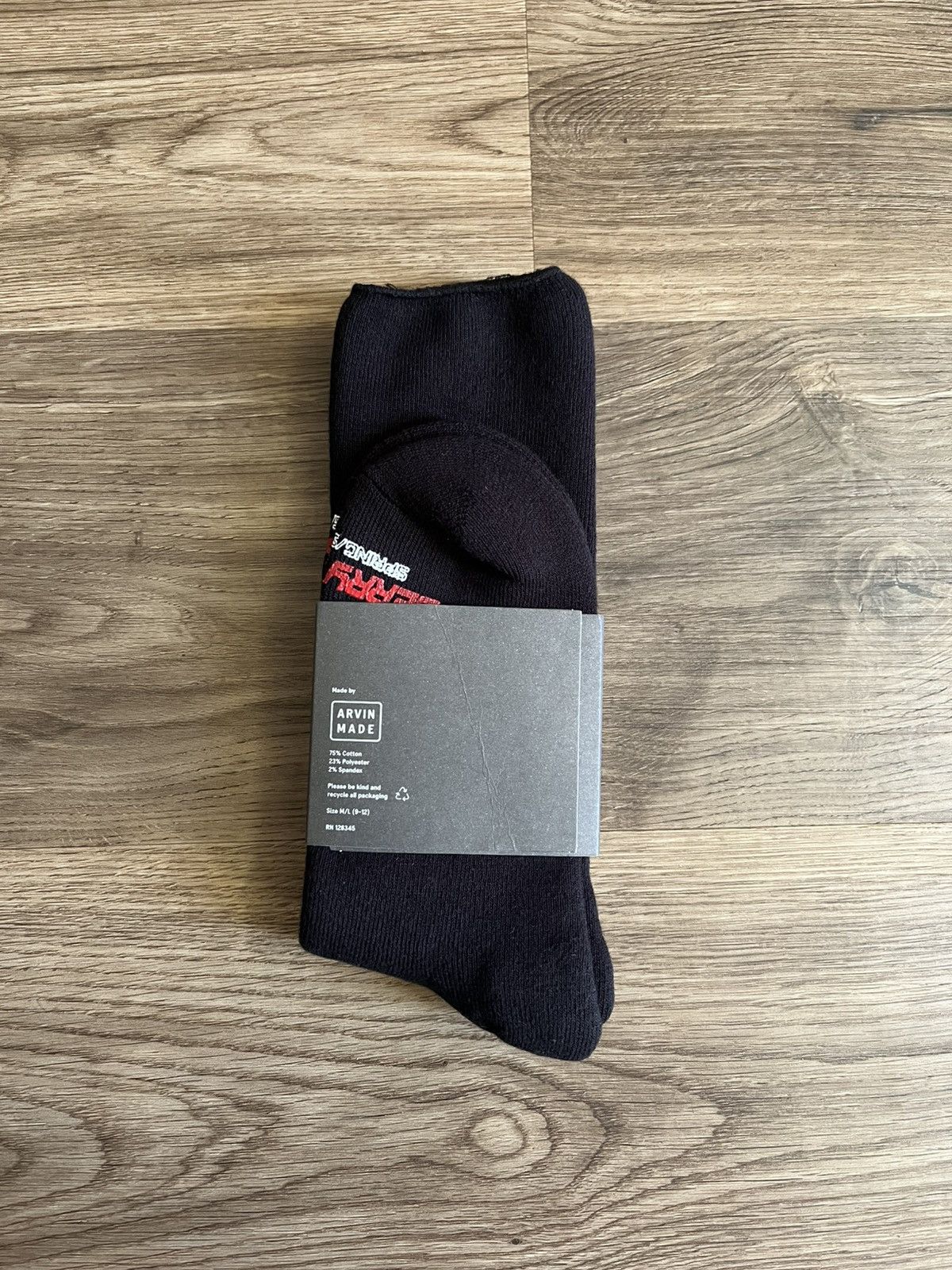 The GV Gallery × Vintage The GV Gallery Raspberry Hills Raw Edge Crew Socks Size ONE SIZE - 3 Thumbnail