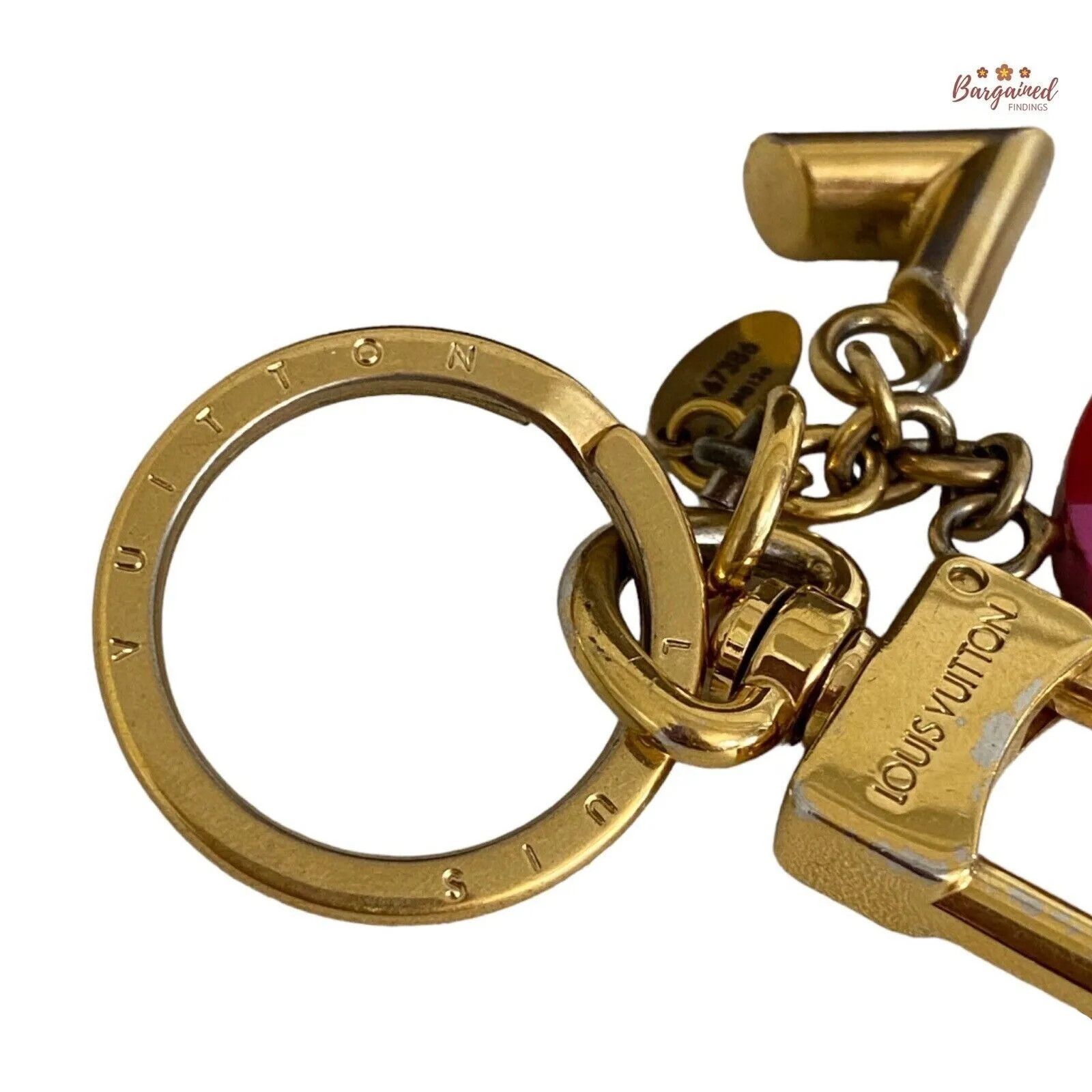 Louis Vuitton LOUIS VUITTON Resin Flower & V Key Holder & Bag Charm Size ONE SIZE - 8 Thumbnail
